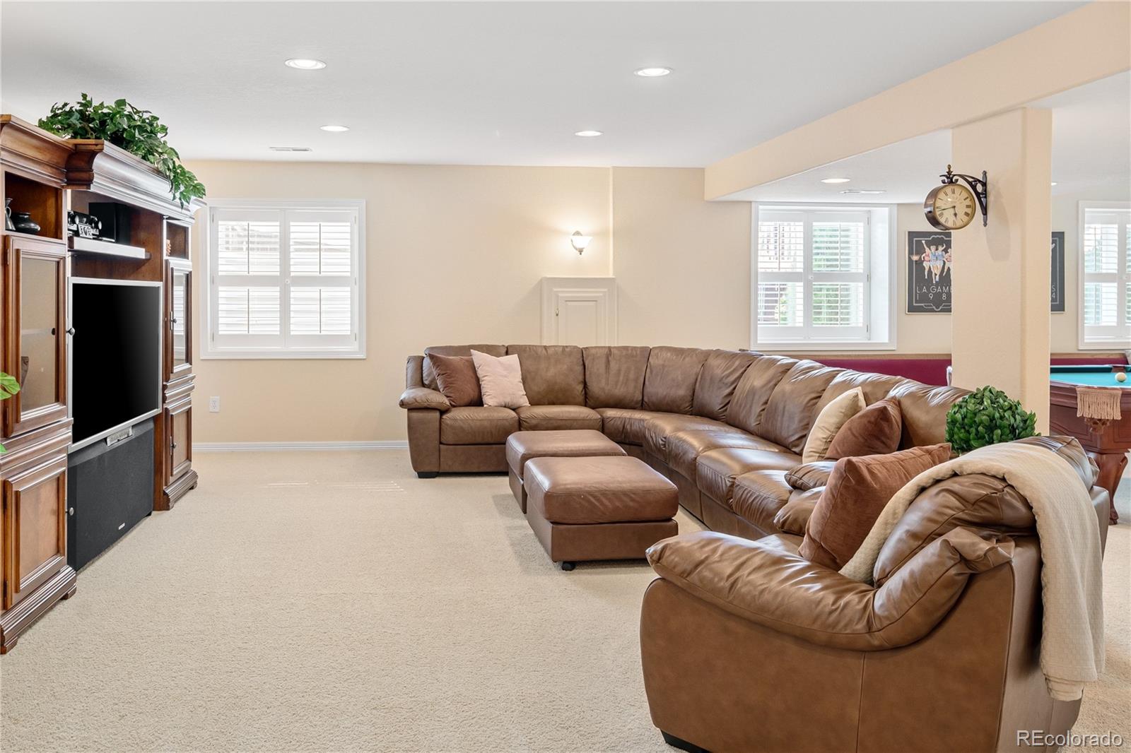 9540 Field Way, Littleton, CO 80127, 5 Bedrooms Bedrooms, ,5 BathroomsBathrooms,Residential,For Sale,Field,REC8647587