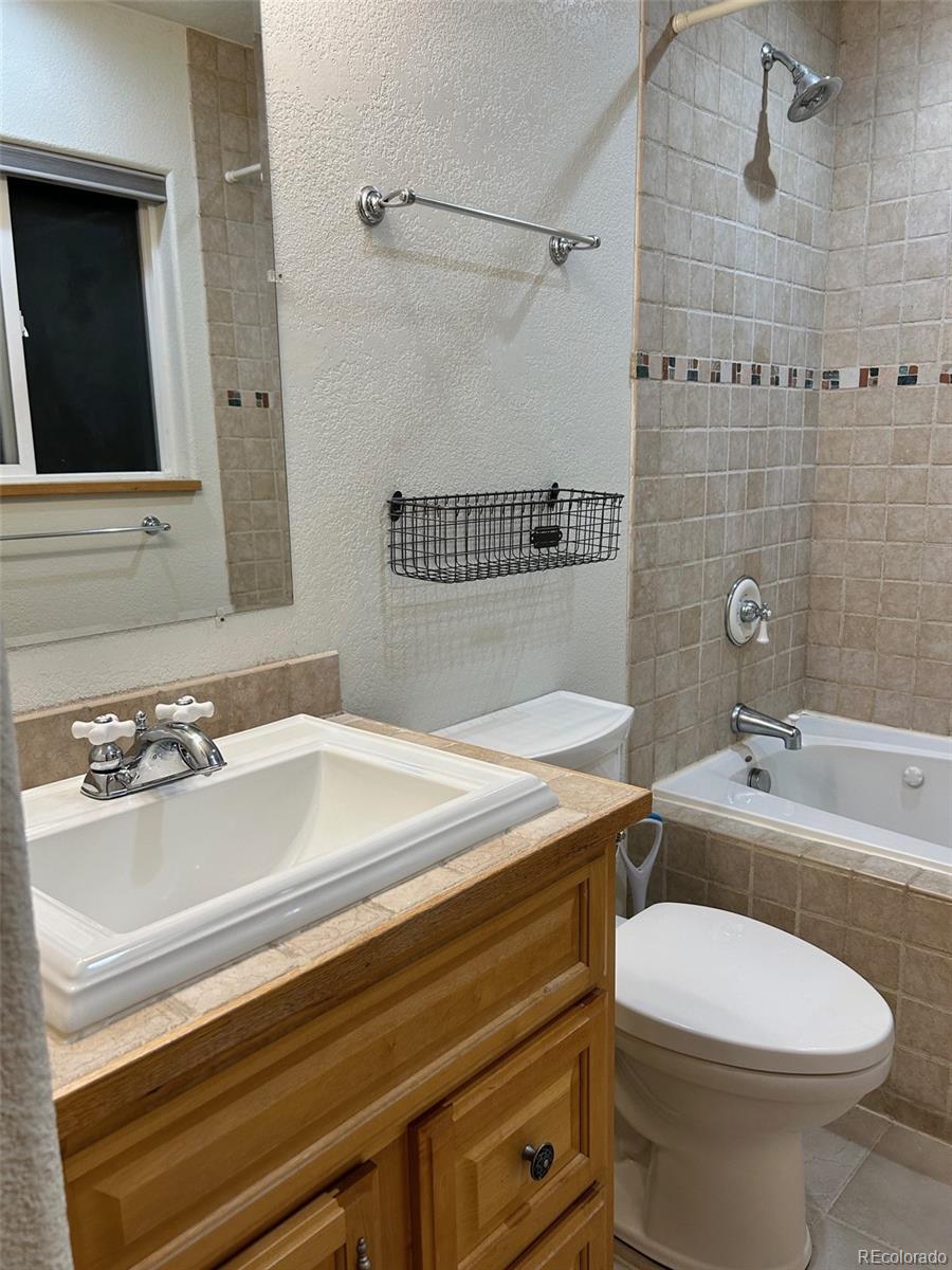 1355 Claremont Drive, Boulder, CO 80305, 3 Bedrooms Bedrooms, ,2 BathroomsBathrooms,Residential,For Sale,Claremont,REC4810977