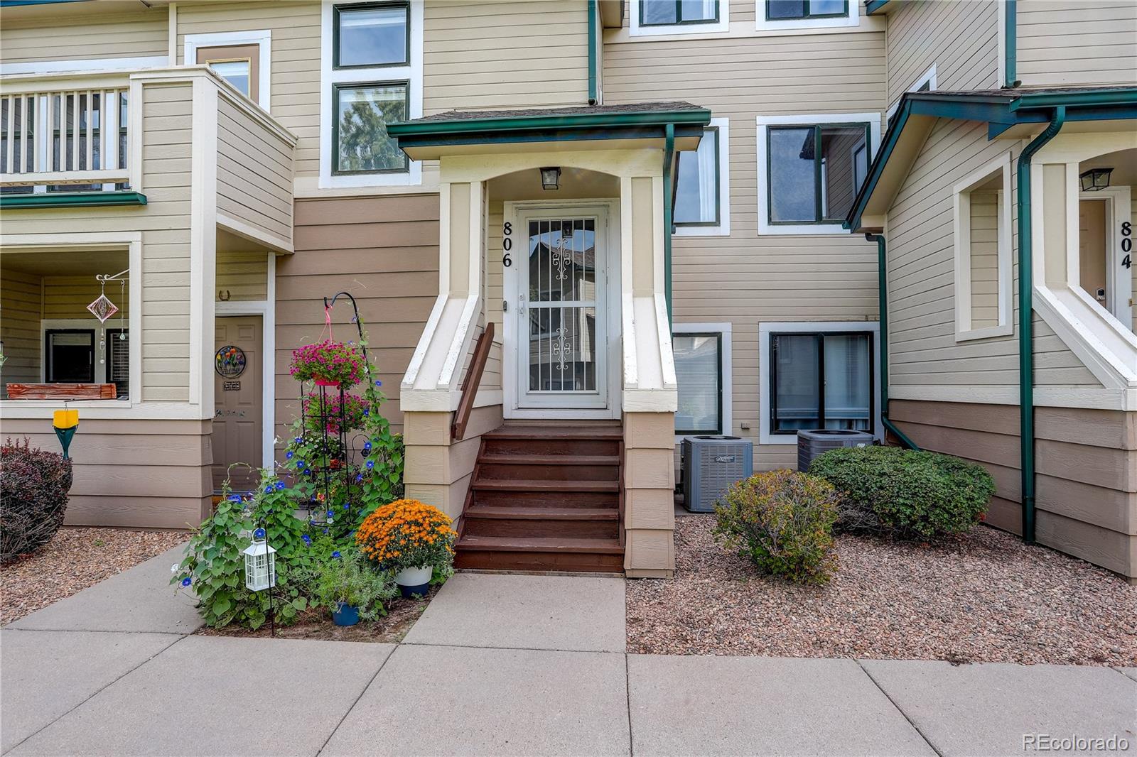 8707 Florida Avenue #806, Denver, CO 80247, 2 Bedrooms Bedrooms, ,2 BathroomsBathrooms,Residential,For Sale,Florida,REC4150056