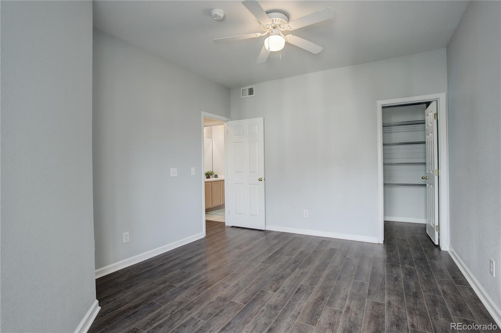 8707 Florida Avenue #806, Denver, CO 80247, 2 Bedrooms Bedrooms, ,2 BathroomsBathrooms,Residential,For Sale,Florida,REC4150056