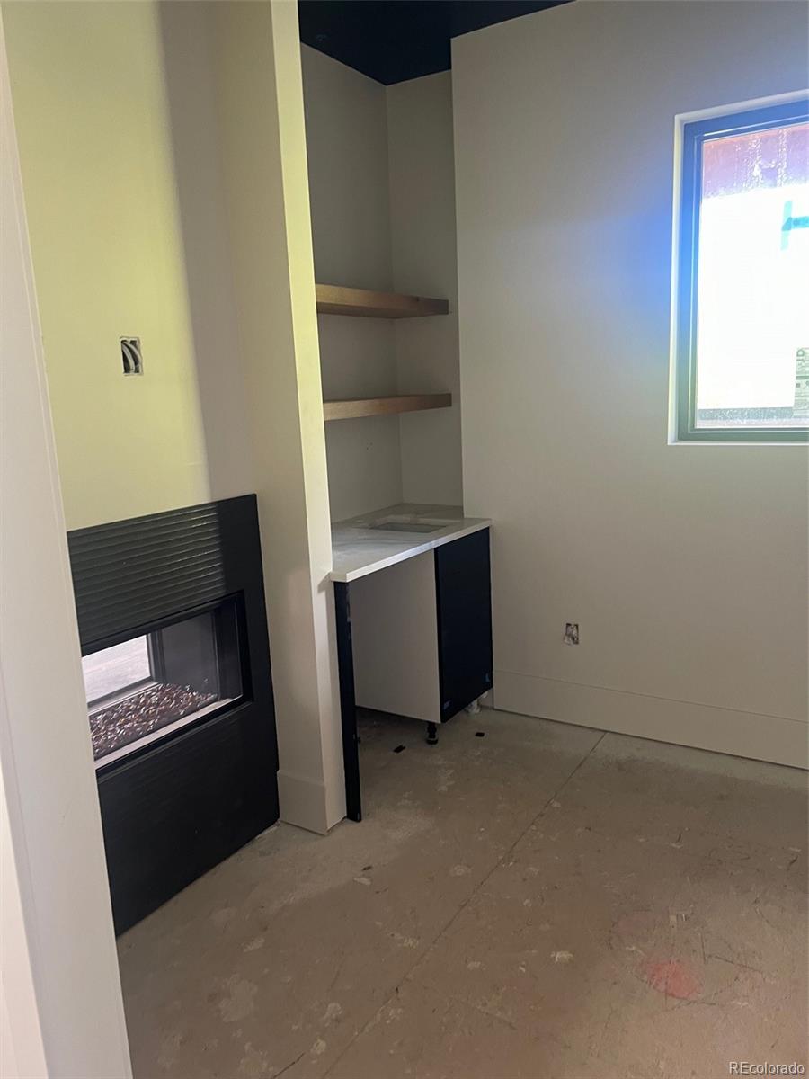 1350 Vine Street, Denver, CO 80210, 5 Bedrooms Bedrooms, ,5 BathroomsBathrooms,Rental,For Rent,Vine,REC6980499