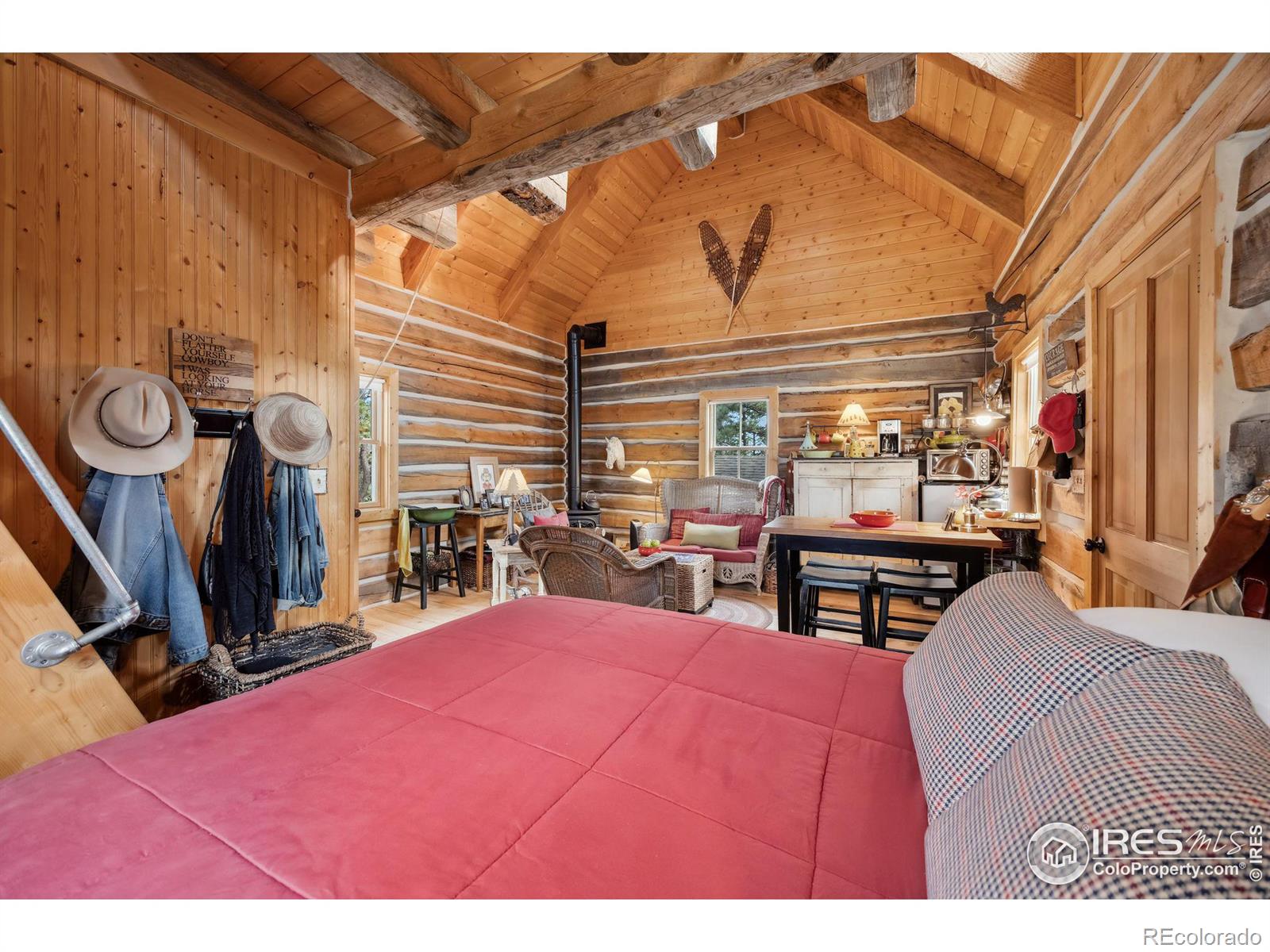 250 El Arbol Drive, Bellvue, CO 80512, 1 Bedroom Bedrooms, ,1 BathroomBathrooms,Residential,For Sale,El Arbol,RECIR1019341