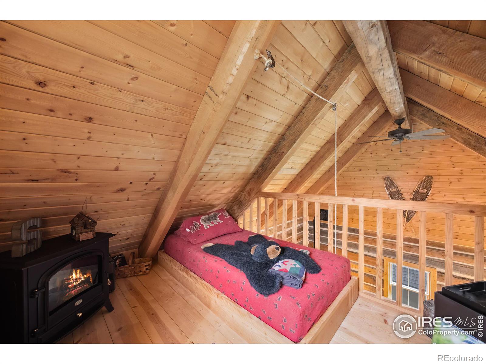 250 El Arbol Drive, Bellvue, CO 80512, 1 Bedroom Bedrooms, ,1 BathroomBathrooms,Residential,For Sale,El Arbol,RECIR1019341