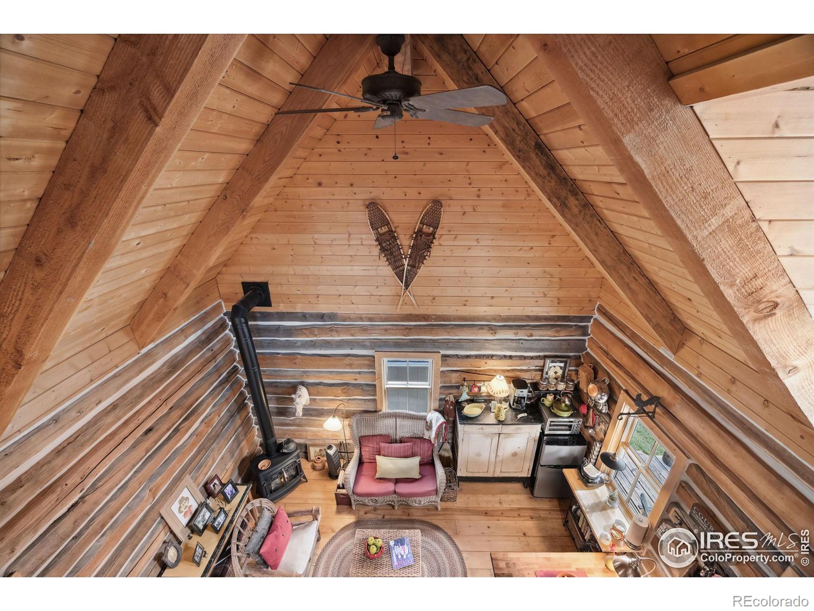 250 El Arbol Drive, Bellvue, CO 80512, 1 Bedroom Bedrooms, ,1 BathroomBathrooms,Residential,For Sale,El Arbol,RECIR1019341