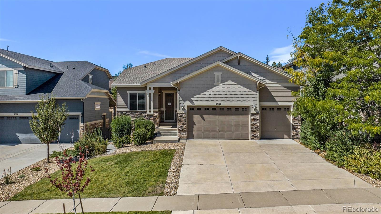 6561 Queensburg Court, Aurora, CO 80016, 3 Bedrooms Bedrooms, ,3 BathroomsBathrooms,Residential,For Sale,Queensburg,REC6118044