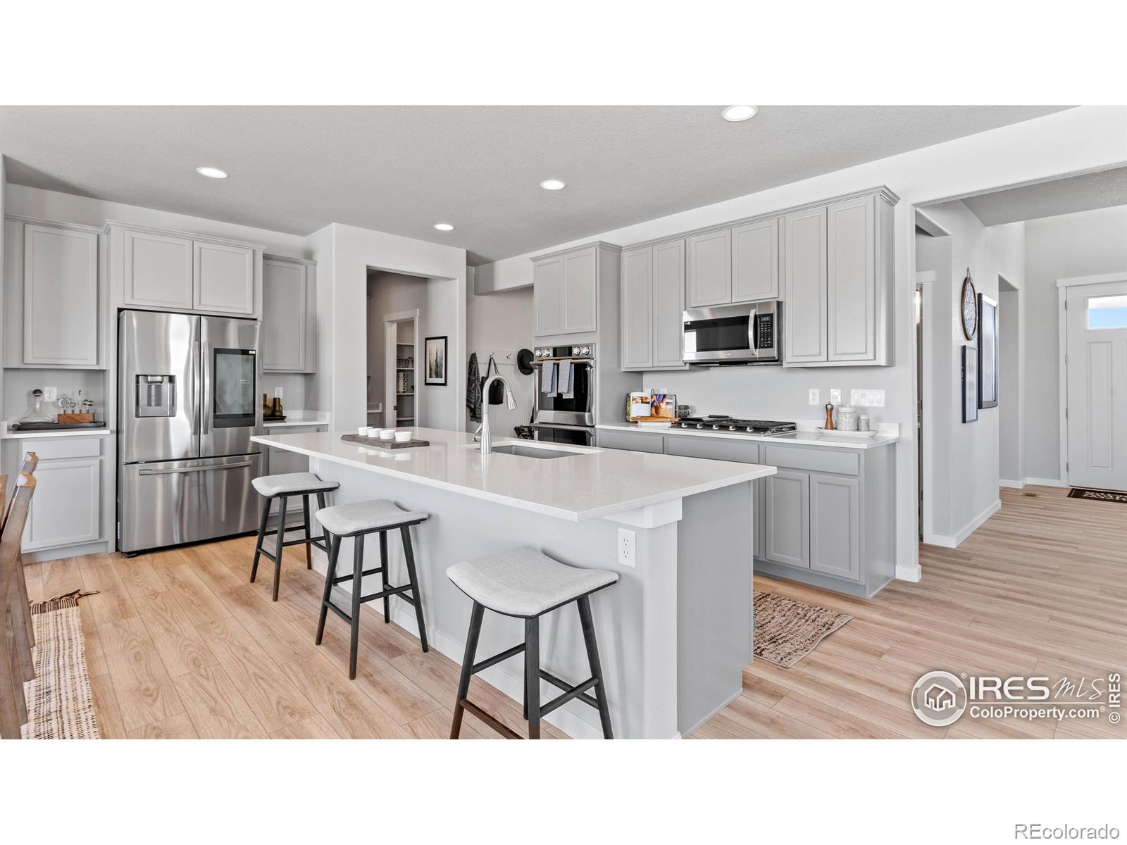 2587 Doe Ridge Way, Johnstown, CO 80534, 4 Bedrooms Bedrooms, ,4 BathroomsBathrooms,Residential,For Sale,Doe Ridge,RECIR1019408