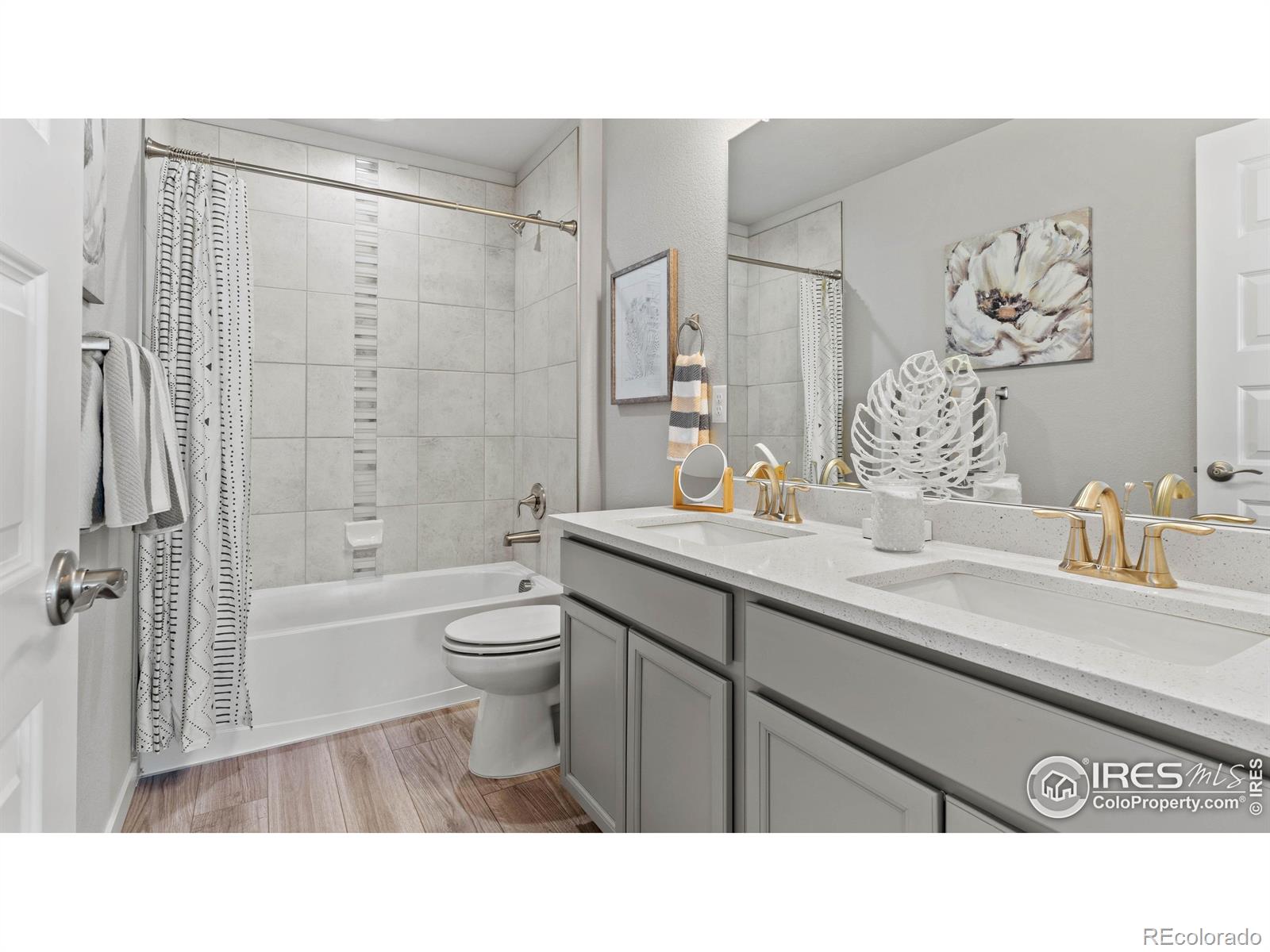 2587 Doe Ridge Way, Johnstown, CO 80534, 4 Bedrooms Bedrooms, ,4 BathroomsBathrooms,Residential,For Sale,Doe Ridge,RECIR1019408