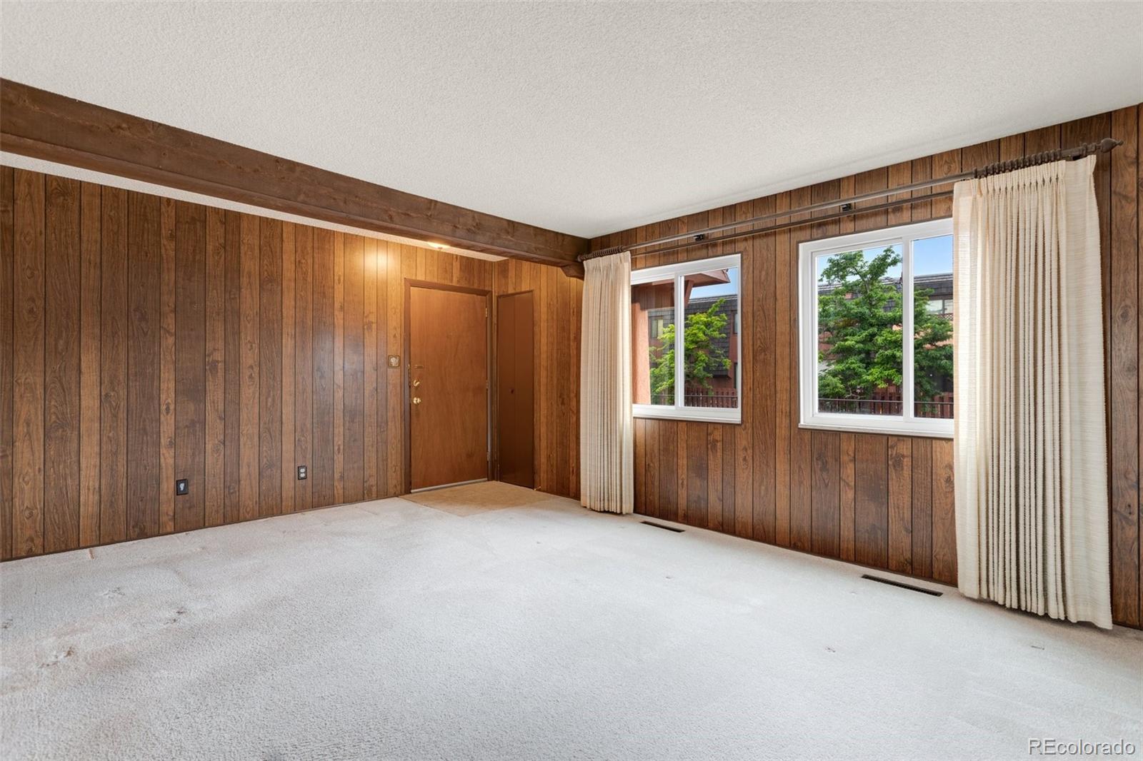 2937 Mesa Road #A, Colorado Springs, CO 80904, 2 Bedrooms Bedrooms, ,2 BathroomsBathrooms,Residential,For Sale,Mesa,REC5636687