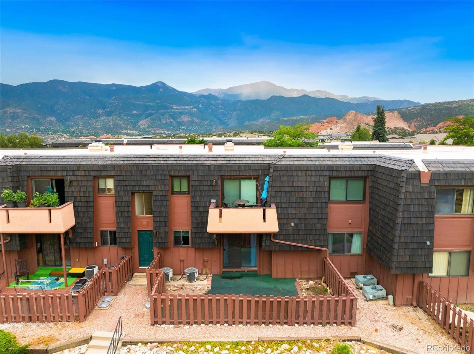 2937 Mesa Road #A, Colorado Springs, CO 80904, 2 Bedrooms Bedrooms, ,2 BathroomsBathrooms,Residential,For Sale,Mesa,REC5636687