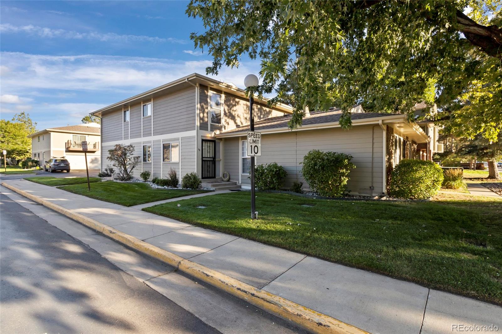 1250 Monaco Parkway #98, Denver, CO 80224, 2 Bedrooms Bedrooms, ,2 BathroomsBathrooms,Residential,For Sale,Monaco,REC3443858