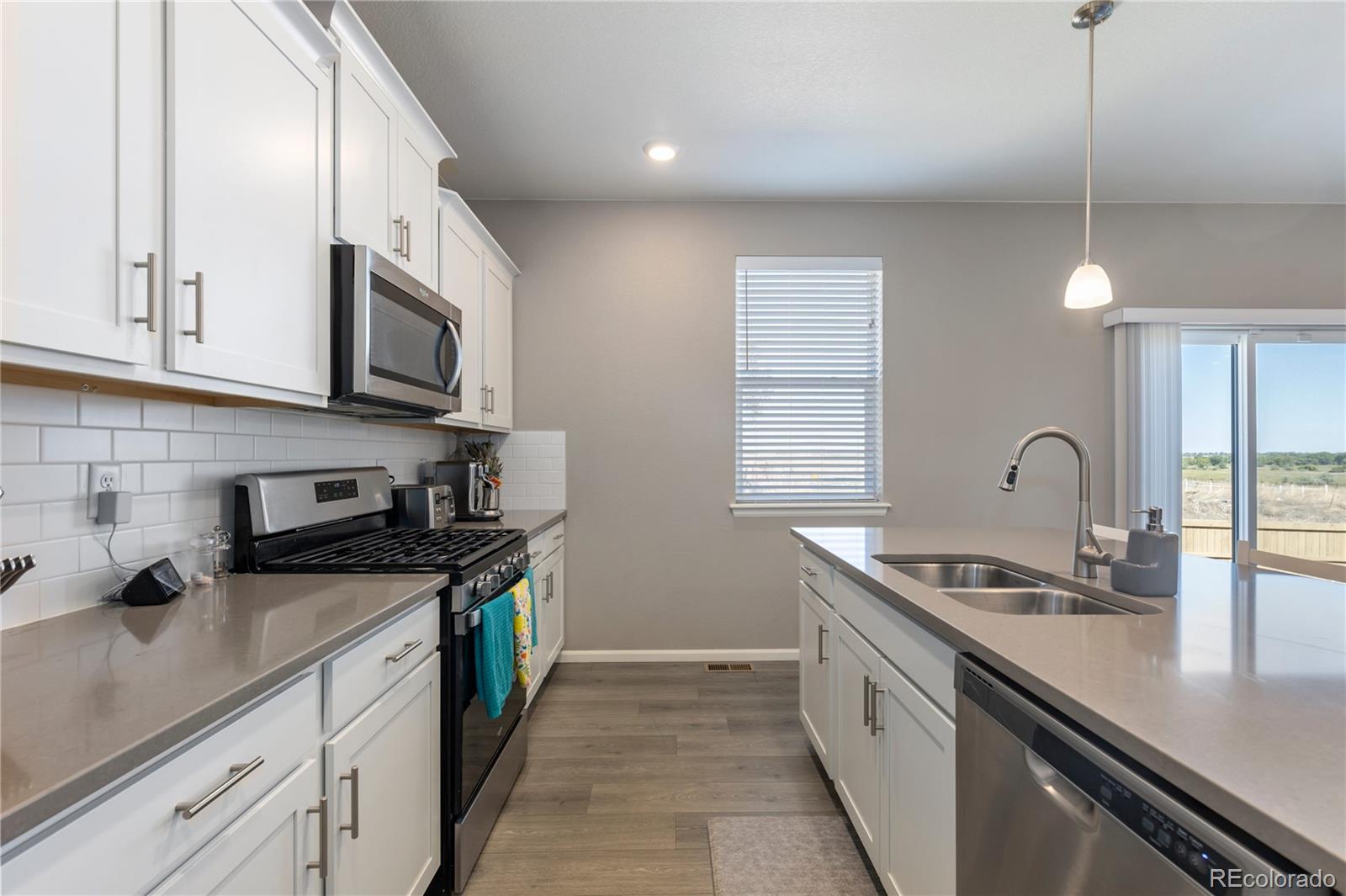6401 B Street Road, Greeley, CO 80634, 4 Bedrooms Bedrooms, ,3 BathroomsBathrooms,Residential,For Sale,B Street,REC6946088