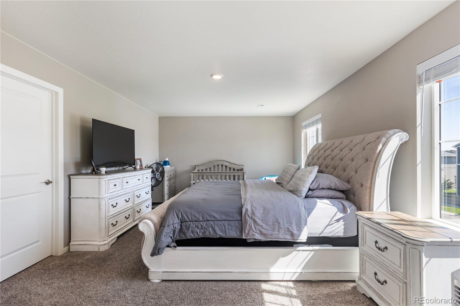 6401 B Street Road, Greeley, CO 80634, 4 Bedrooms Bedrooms, ,3 BathroomsBathrooms,Residential,For Sale,B Street,REC6946088