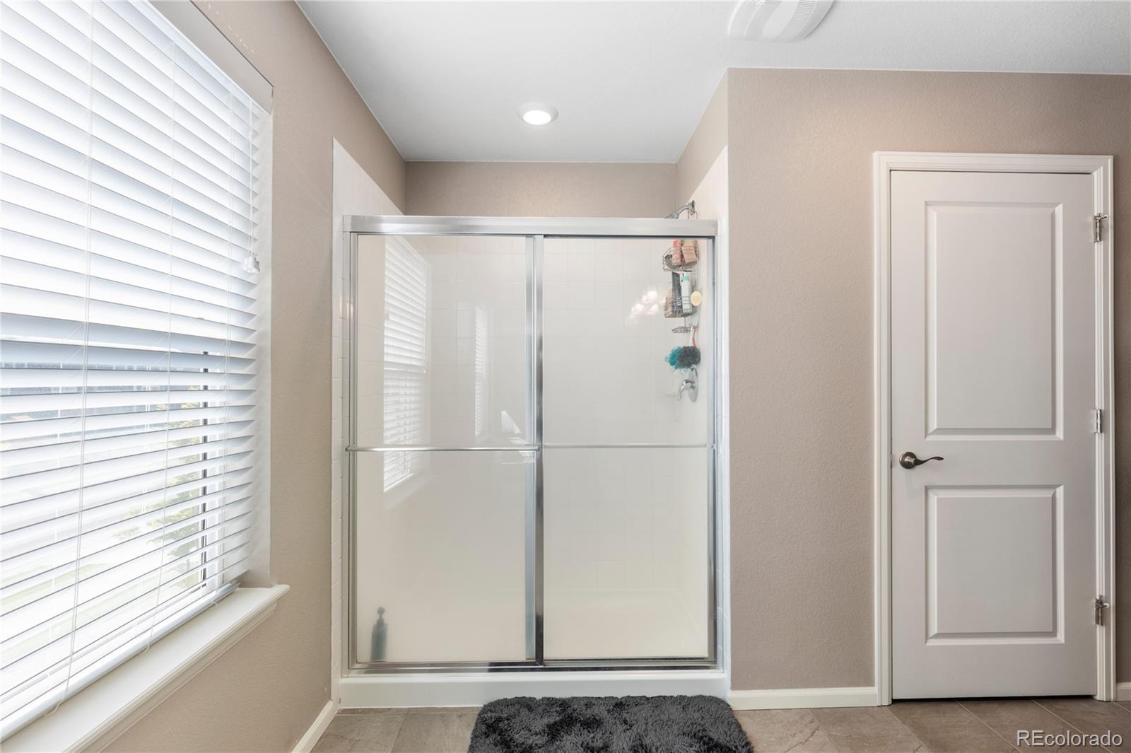6401 B Street Road, Greeley, CO 80634, 4 Bedrooms Bedrooms, ,3 BathroomsBathrooms,Residential,For Sale,B Street,REC6946088