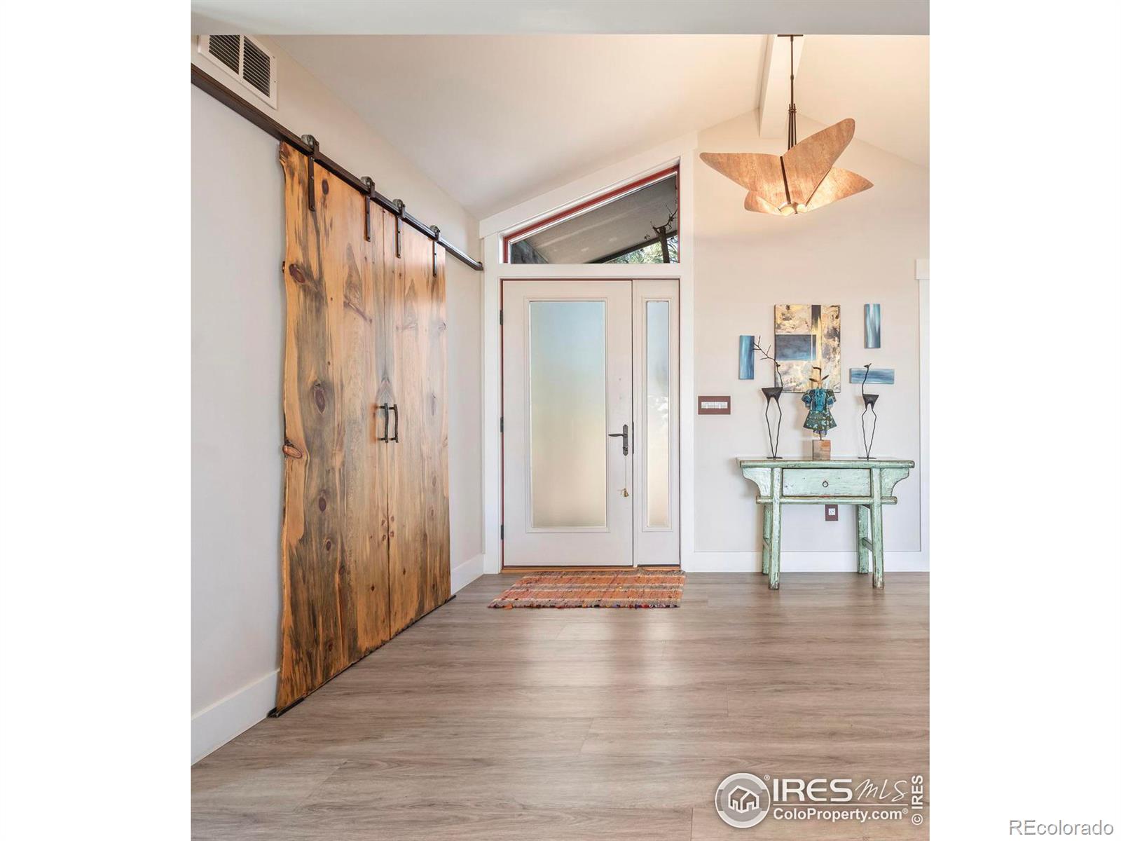 2888 Lakeridge Trail, Boulder, CO 80302, 3 Bedrooms Bedrooms, ,3 BathroomsBathrooms,Residential,For Sale,Lakeridge,RECIR1019555