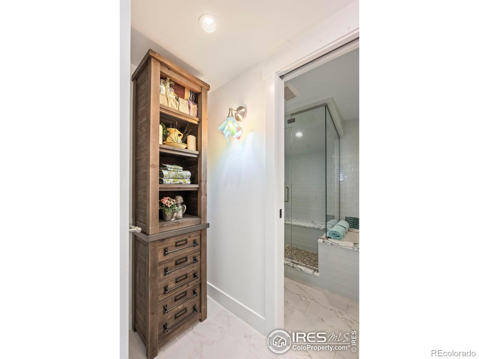 2888 Lakeridge Trail, Boulder, CO 80302, 3 Bedrooms Bedrooms, ,3 BathroomsBathrooms,Residential,For Sale,Lakeridge,RECIR1019555