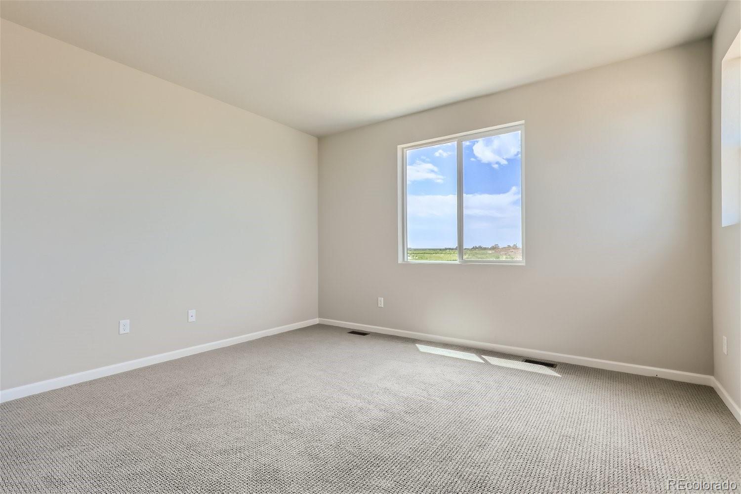 10161 Quentin Court, Commerce City, CO 80022, 3 Bedrooms Bedrooms, ,2 BathroomsBathrooms,Residential,For Sale,Quentin,REC2390953