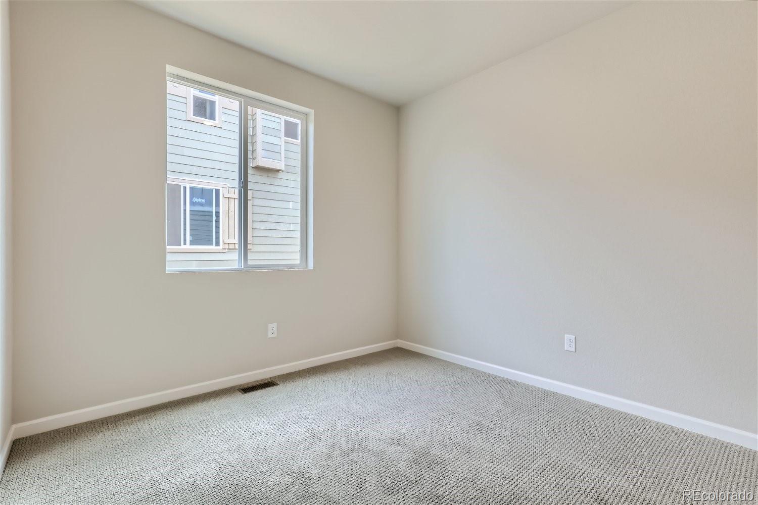 10161 Quentin Court, Commerce City, CO 80022, 3 Bedrooms Bedrooms, ,2 BathroomsBathrooms,Residential,For Sale,Quentin,REC2390953