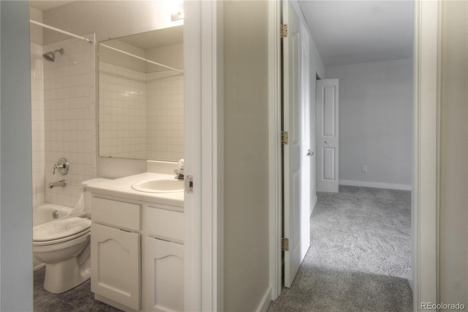 10150 Virginia Avenue #205, Denver, CO 80247, 2 Bedrooms Bedrooms, ,2 BathroomsBathrooms,Residential,For Sale,Virginia,REC5524817
