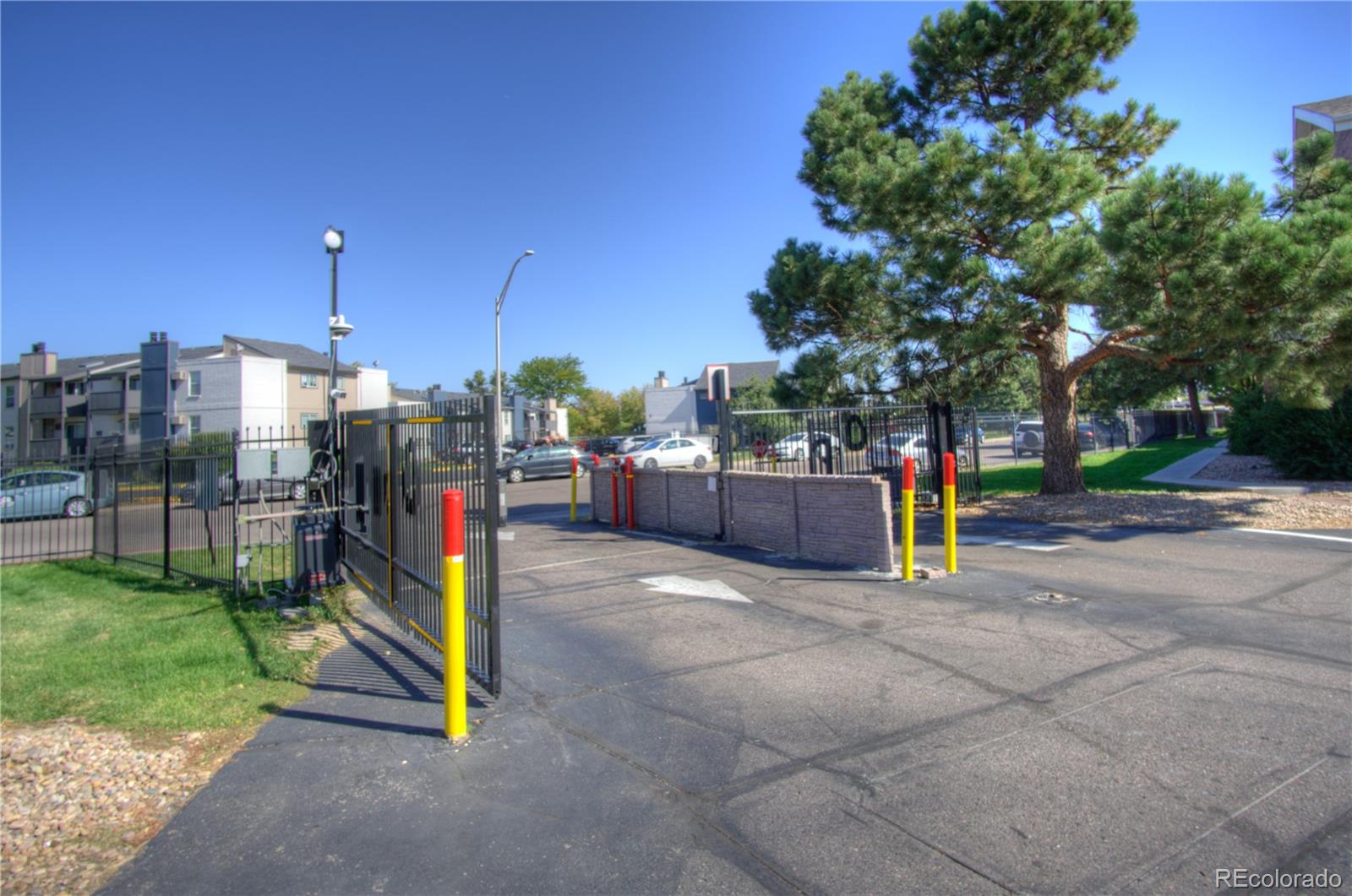 10150 Virginia Avenue #205, Denver, CO 80247, 2 Bedrooms Bedrooms, ,2 BathroomsBathrooms,Residential,For Sale,Virginia,REC5524817