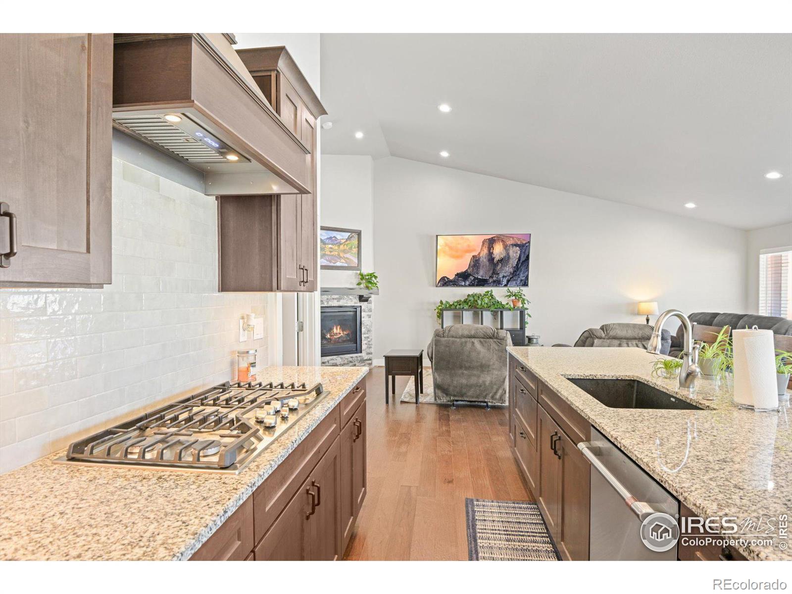 3648 Crested Owl Court, Dacono, CO 80514, 4 Bedrooms Bedrooms, ,4 BathroomsBathrooms,Residential,For Sale,Crested Owl,RECIR1019582