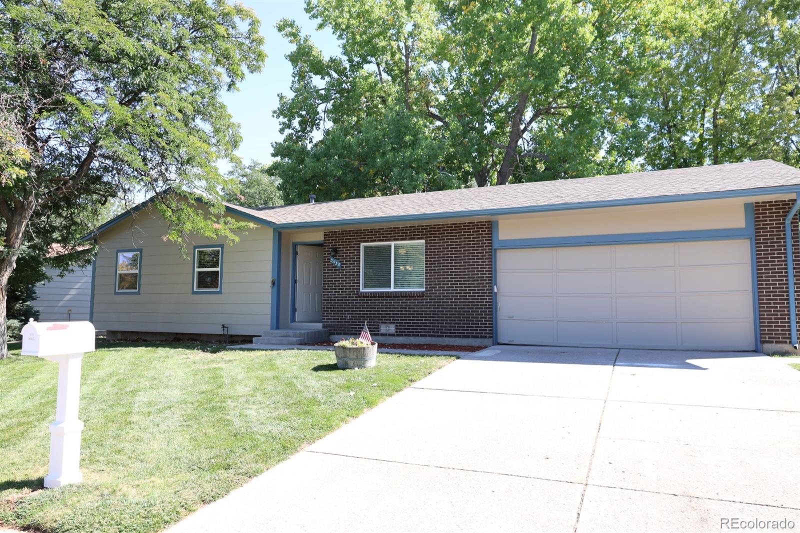 3558 Newland Street, Denver, CO 80235, 3 Bedrooms Bedrooms, ,1 BathroomBathrooms,Residential,For Sale,Newland,REC7443677