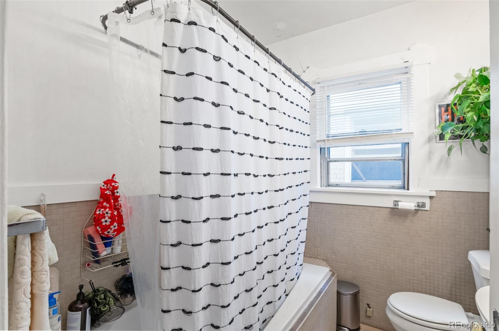 2225 14th Avenue, Denver, CO 80206, 2 Bedrooms Bedrooms, ,1 BathroomBathrooms,Residential,For Sale,14th,REC2261912