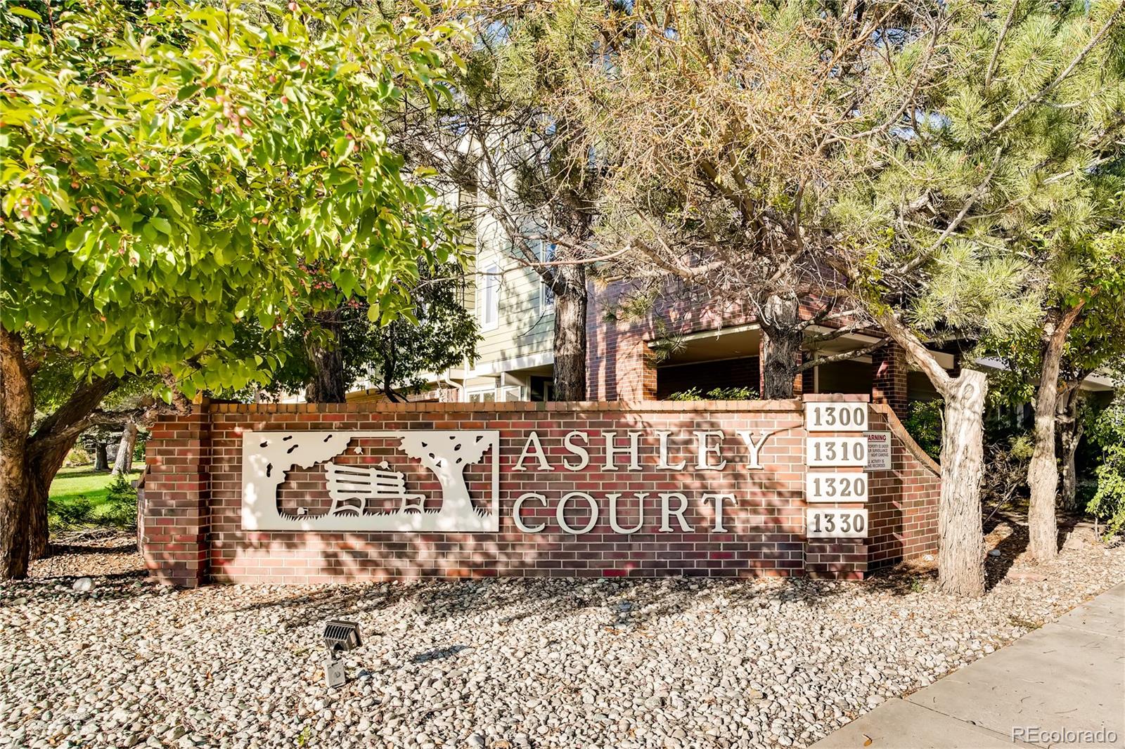 1330 Monaco Parkway #2, Denver, CO 80224, 2 Bedrooms Bedrooms, ,3 BathroomsBathrooms,Residential,For Sale,Ashley Court,Monaco,REC9210429