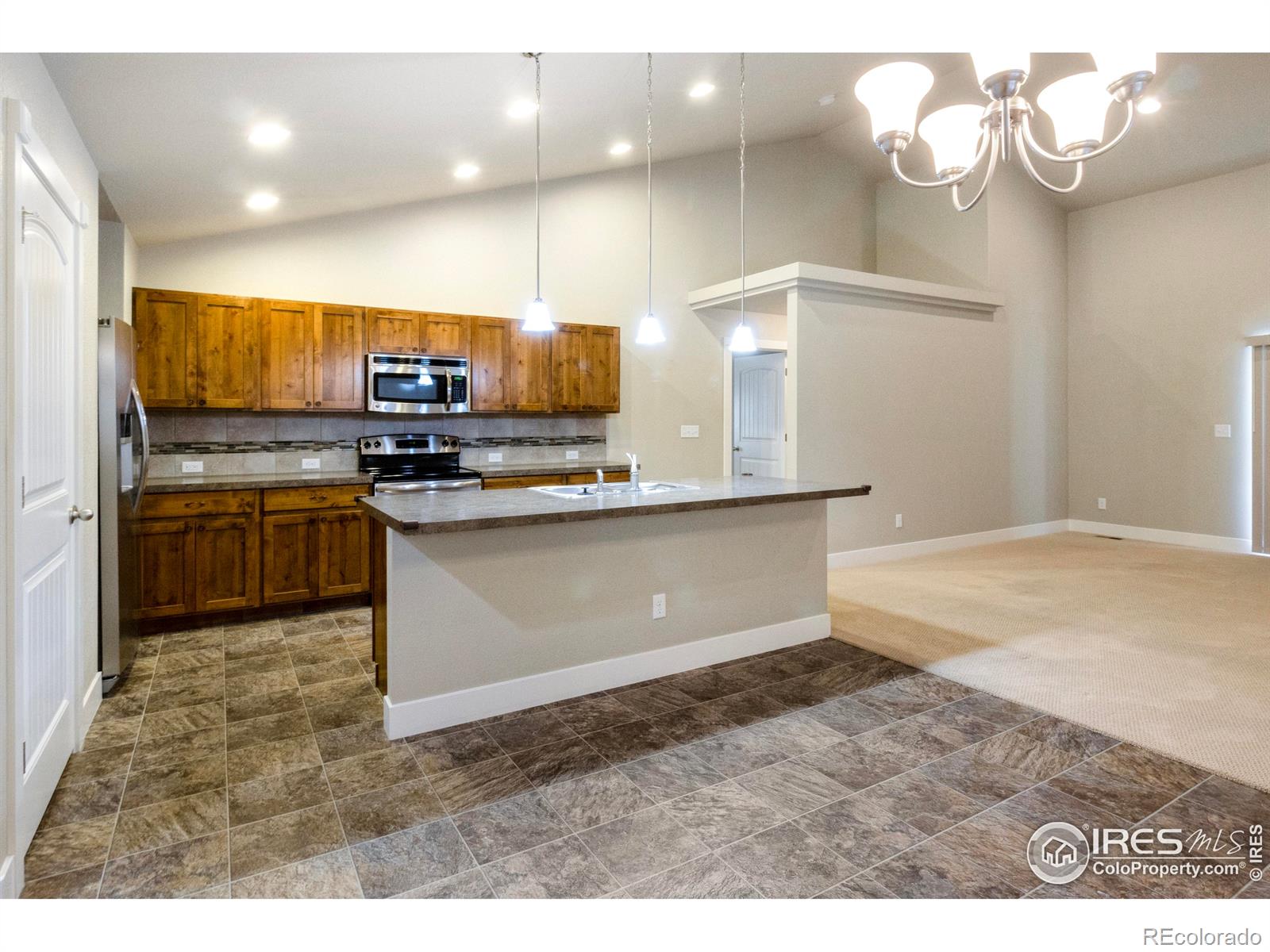 6544 18th Street, Greeley, CO 80634, 3 Bedrooms Bedrooms, ,2 BathroomsBathrooms,Residential,For Sale,18th,RECIR1019605