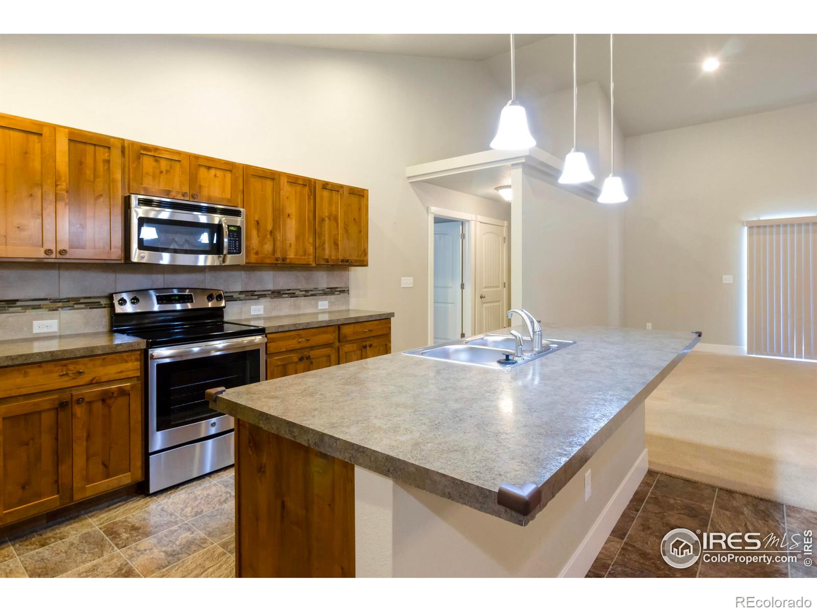 6544 18th Street, Greeley, CO 80634, 3 Bedrooms Bedrooms, ,2 BathroomsBathrooms,Residential,For Sale,18th,RECIR1019605