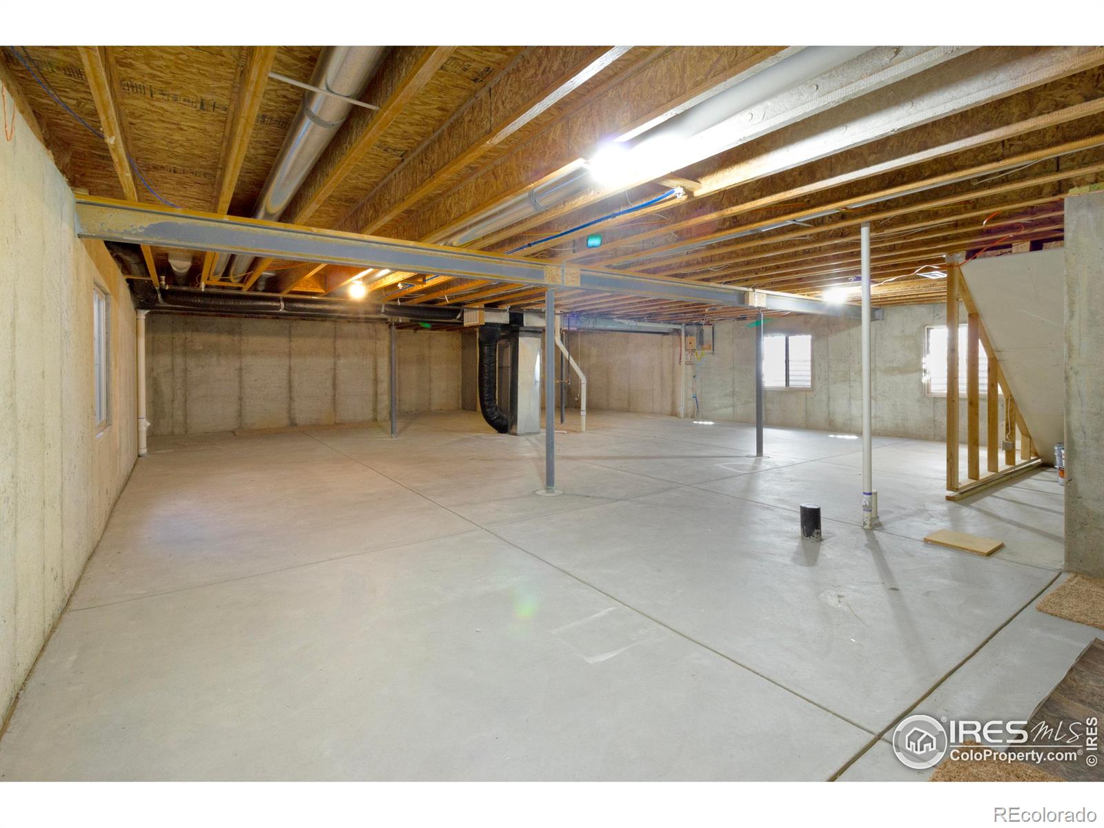 6544 18th Street, Greeley, CO 80634, 3 Bedrooms Bedrooms, ,2 BathroomsBathrooms,Residential,For Sale,18th,RECIR1019605