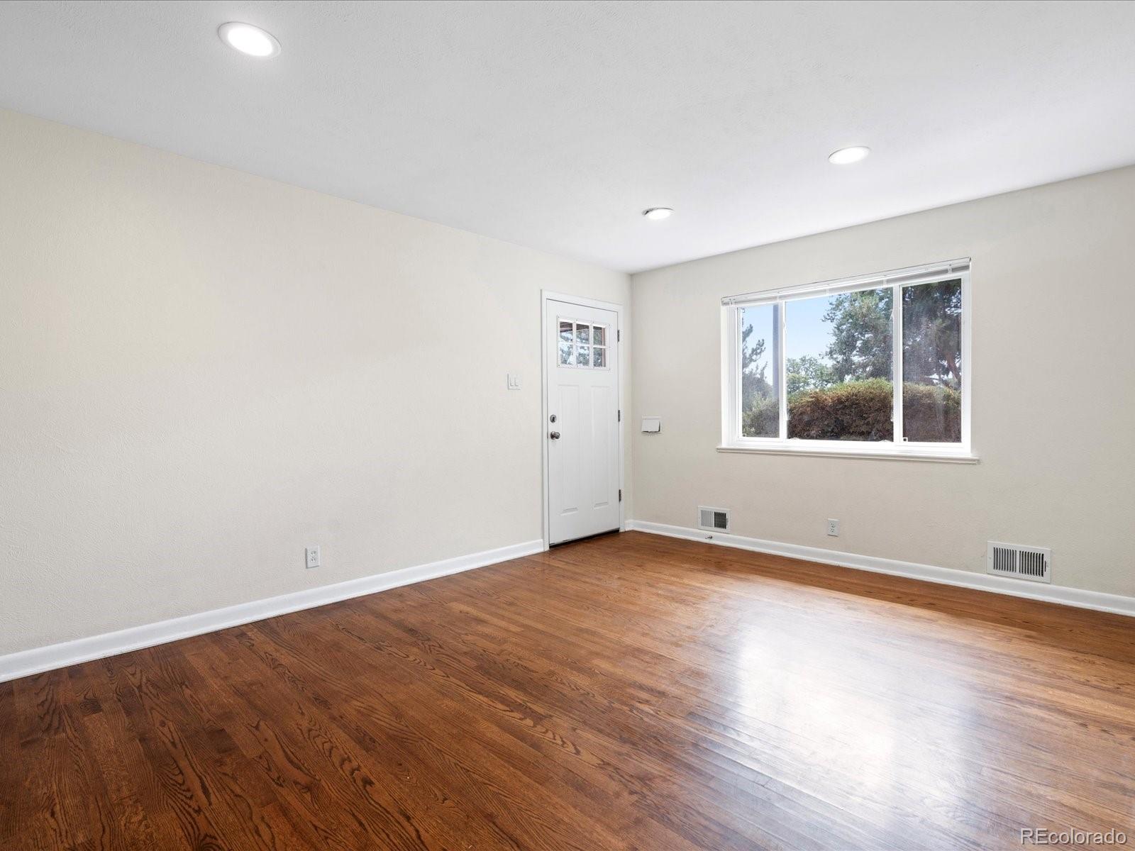 6325 Martin Luther King Jr Boulevard, Denver, CO 80207, 3 Bedrooms Bedrooms, ,2 BathroomsBathrooms,Residential,For Sale,Martin Luther King Jr,REC8269928
