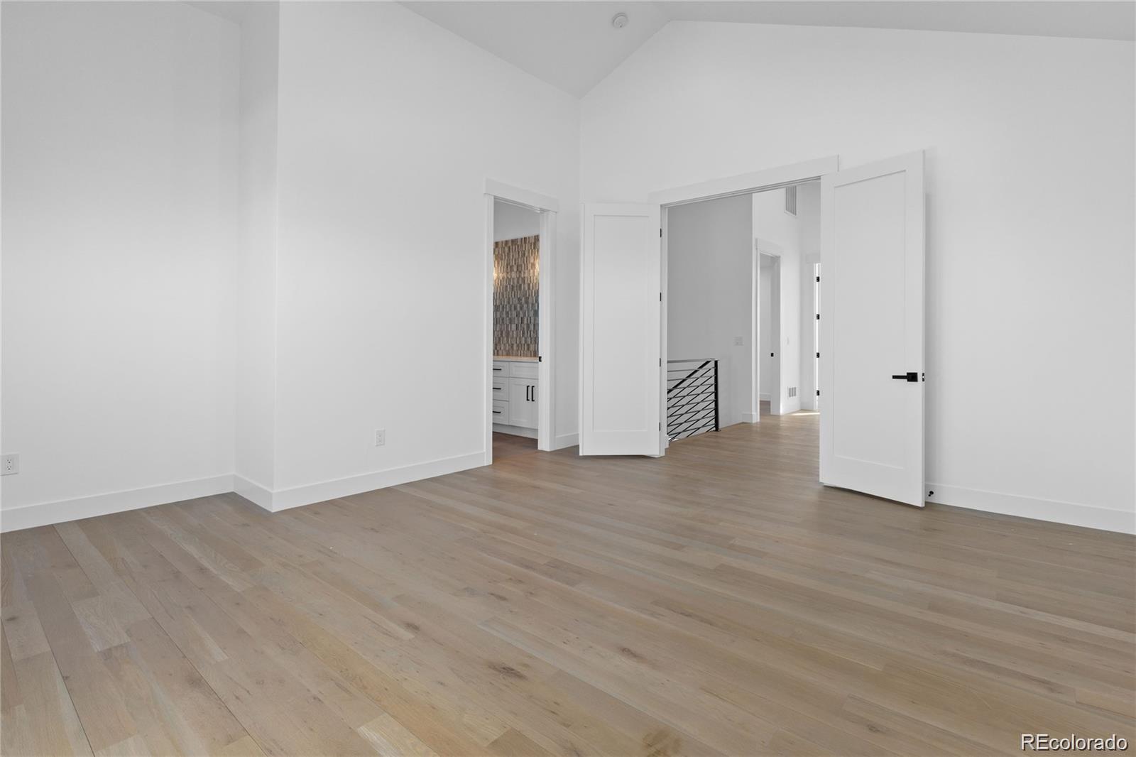 5049 W 32nd Avenue, Denver, CO 80212, 5 Bedrooms Bedrooms, ,5 BathroomsBathrooms,Residential,For Sale,32nd,REC4081655