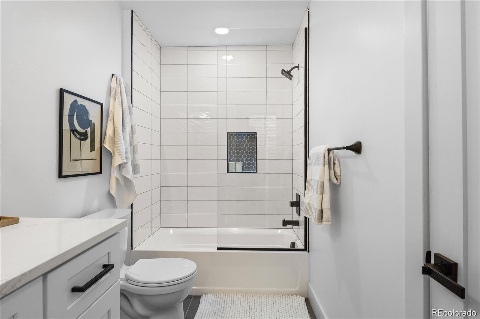 5049 W 32nd Avenue, Denver, CO 80212, 5 Bedrooms Bedrooms, ,5 BathroomsBathrooms,Residential,For Sale,32nd,REC4081655