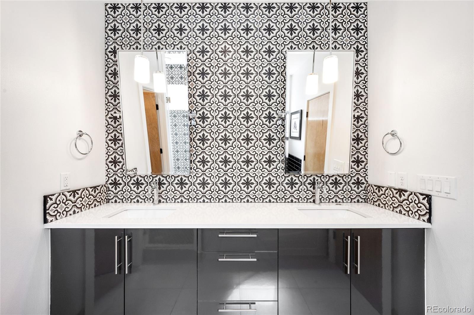 3157 Zuni Street, Denver, CO 80211, 3 Bedrooms Bedrooms, ,4 BathroomsBathrooms,Rental,For Rent,Zuni,REC7900243