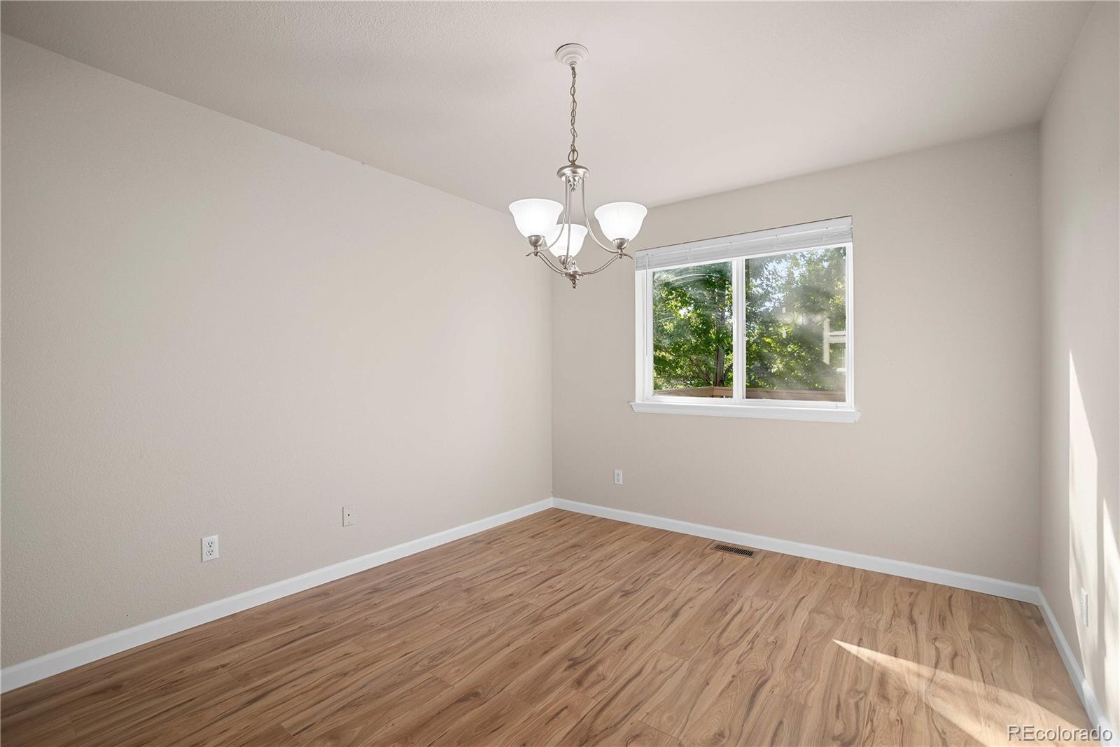 5483 Versailles Street, Aurora, CO 80015, 4 Bedrooms Bedrooms, ,3 BathroomsBathrooms,Residential,For Sale,Versailles,REC7876119