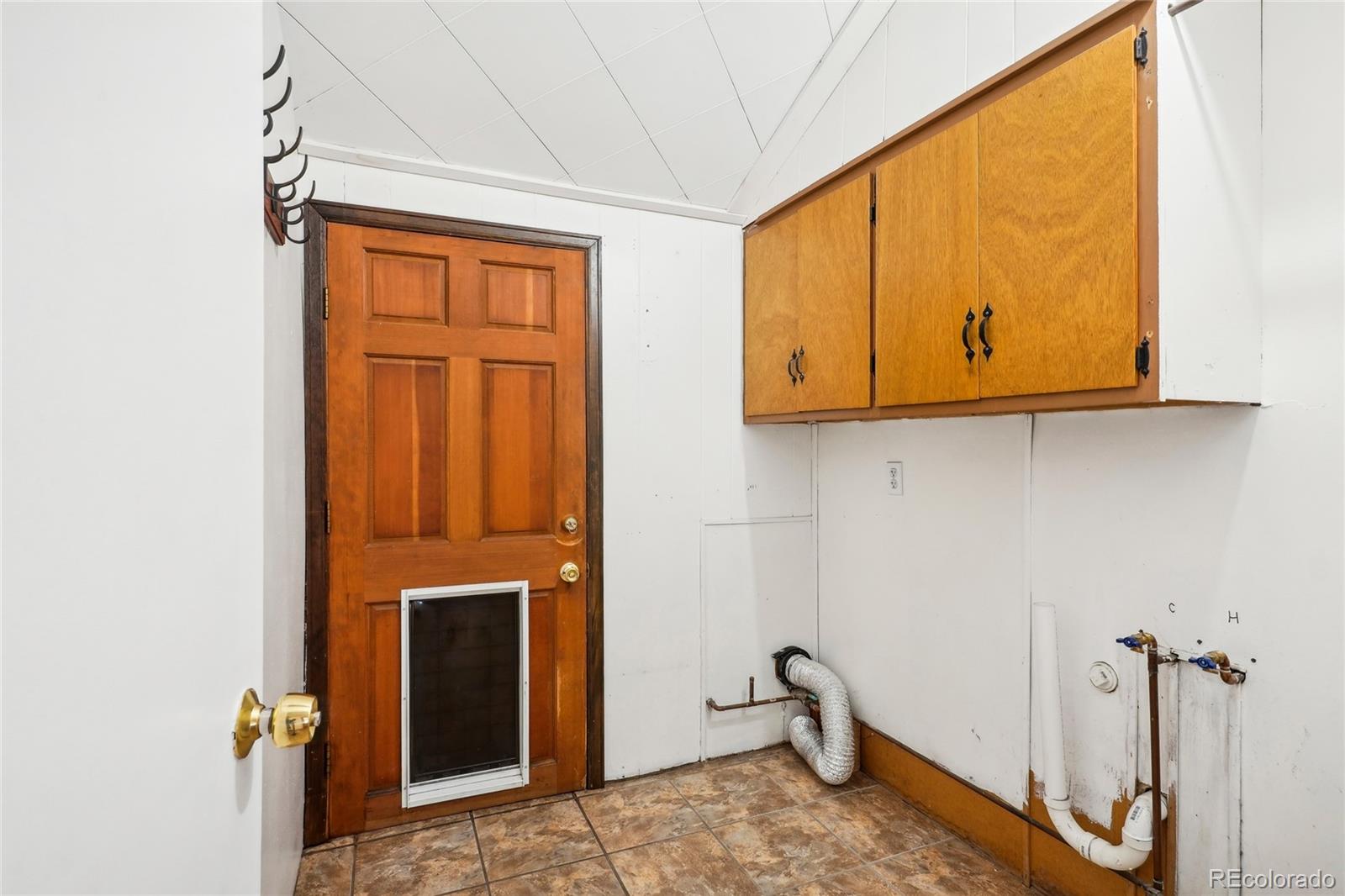 1577 Swadley Street, Lakewood, CO 80215, 3 Bedrooms Bedrooms, ,1 BathroomBathrooms,Residential,For Sale,Swadley,REC9099677