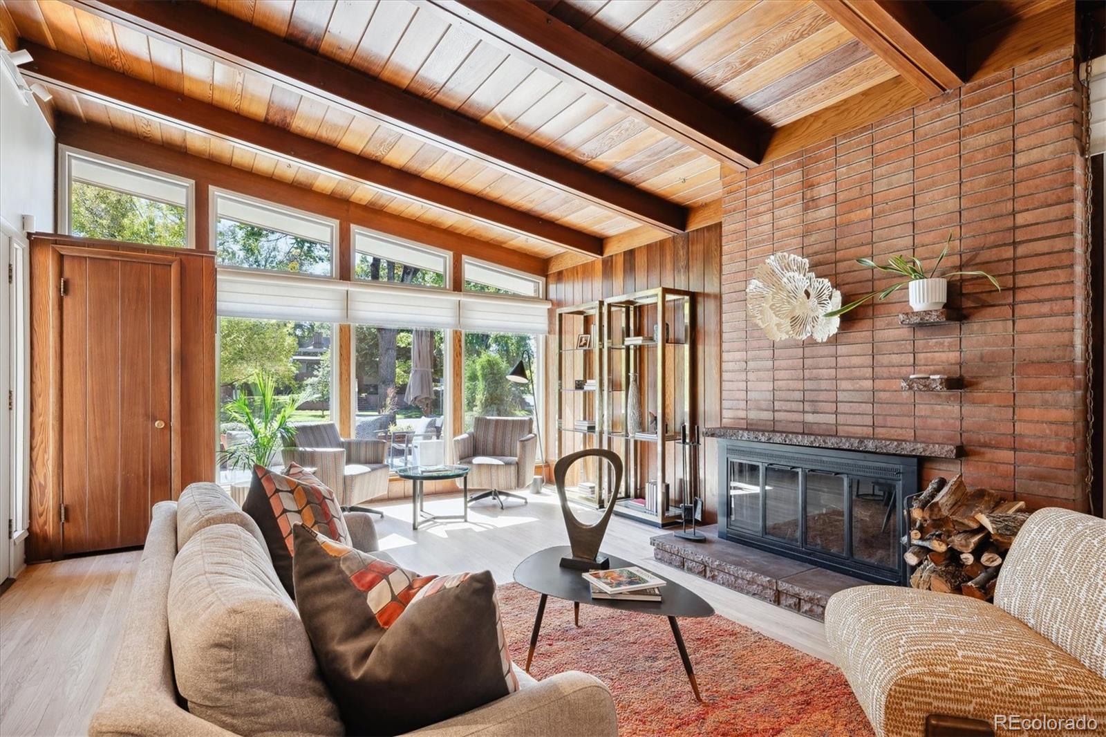 4025 Montview Boulevard, Denver, CO 80207, 3 Bedrooms Bedrooms, ,3 BathroomsBathrooms,Residential,For Sale,Montview,REC5773157