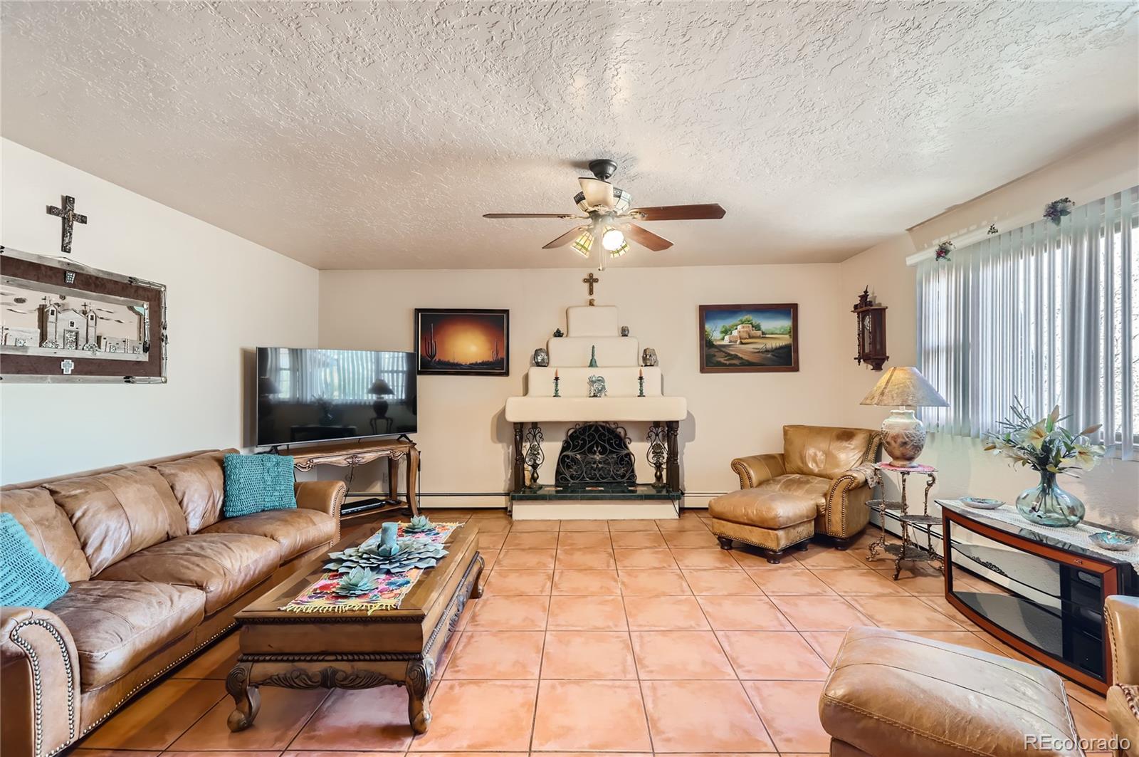 6021 4th Street, Greeley, CO 80634, 4 Bedrooms Bedrooms, ,3 BathroomsBathrooms,Residential,For Sale,4th,REC1666938