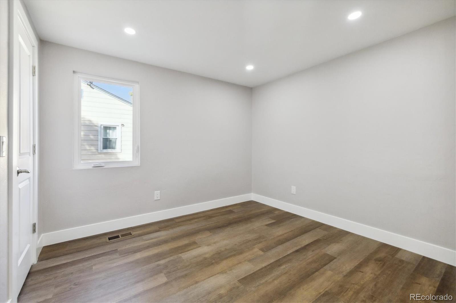 6875 Reno Drive, Arvada, CO 80002, 3 Bedrooms Bedrooms, ,2 BathroomsBathrooms,Residential,For Sale,Reno,REC5203392