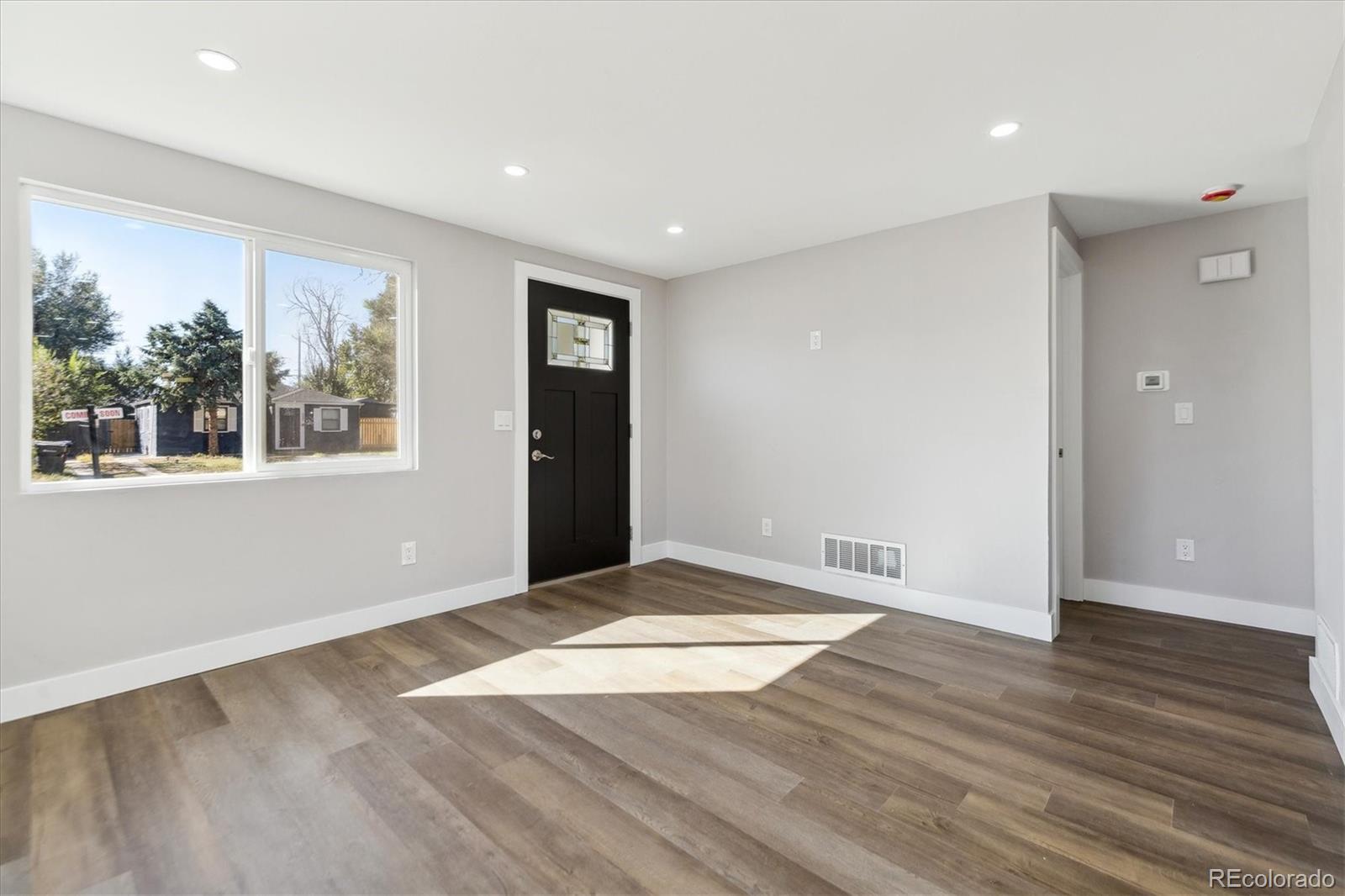 6875 Reno Drive, Arvada, CO 80002, 3 Bedrooms Bedrooms, ,2 BathroomsBathrooms,Residential,For Sale,Reno,REC5203392