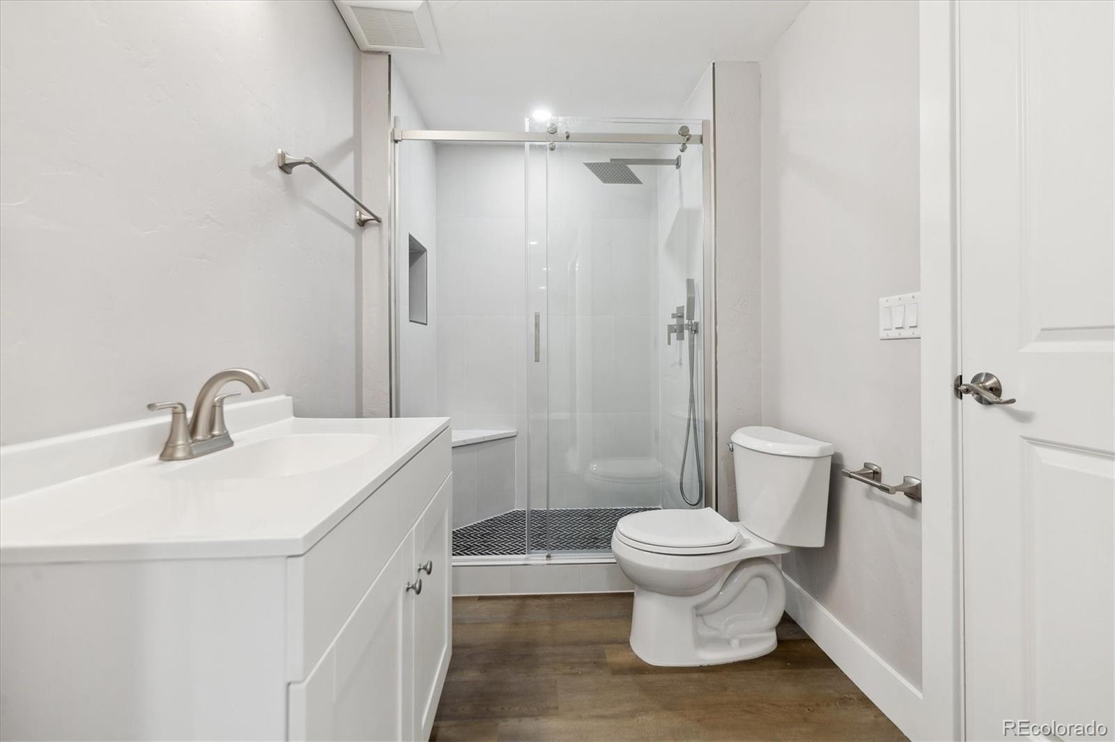 6875 Reno Drive, Arvada, CO 80002, 3 Bedrooms Bedrooms, ,2 BathroomsBathrooms,Residential,For Sale,Reno,REC5203392