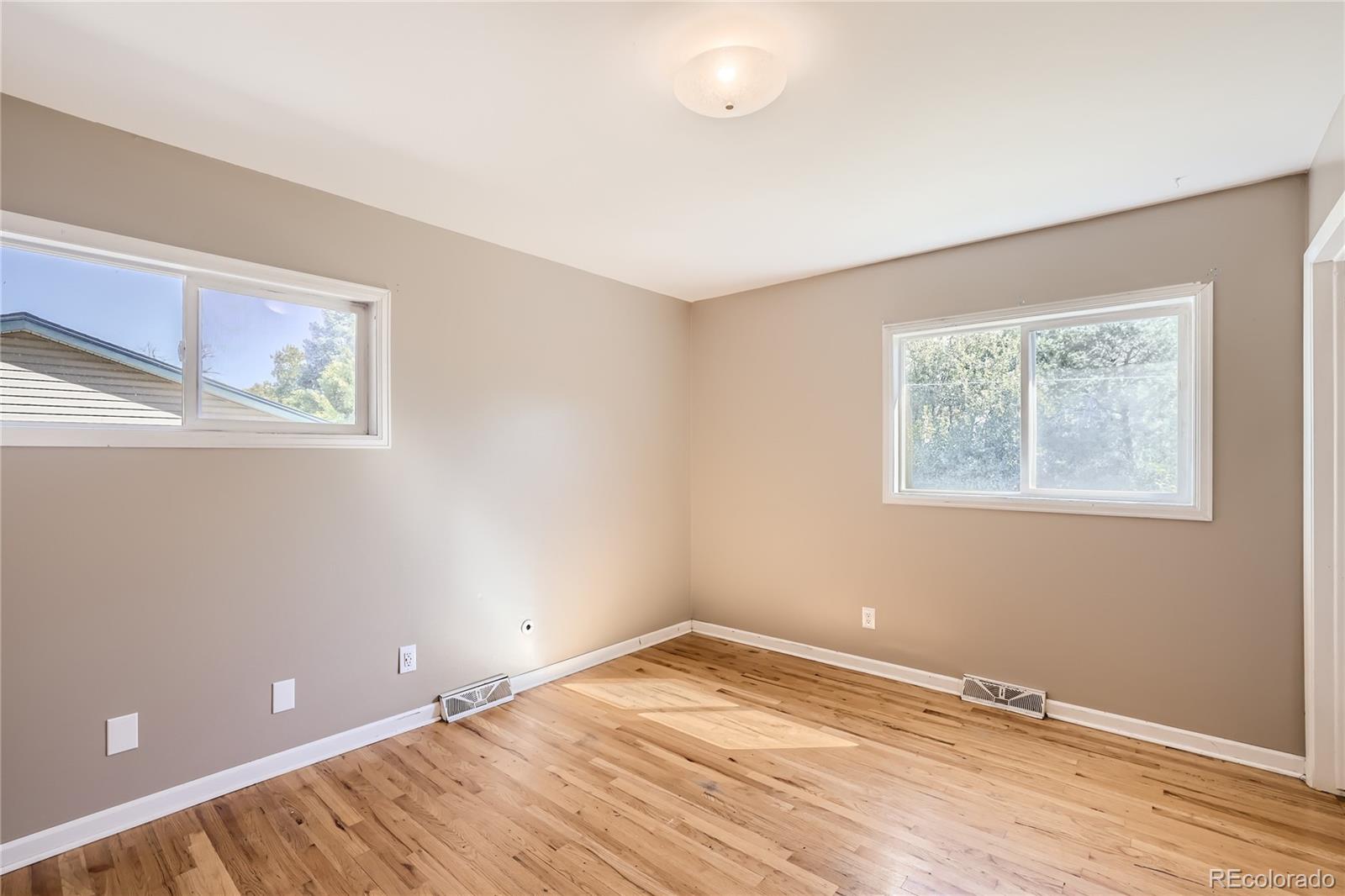 752 Union Boulevard, Lakewood, CO 80228, 5 Bedrooms Bedrooms, ,3 BathroomsBathrooms,Residential,For Sale,Union,REC9472595