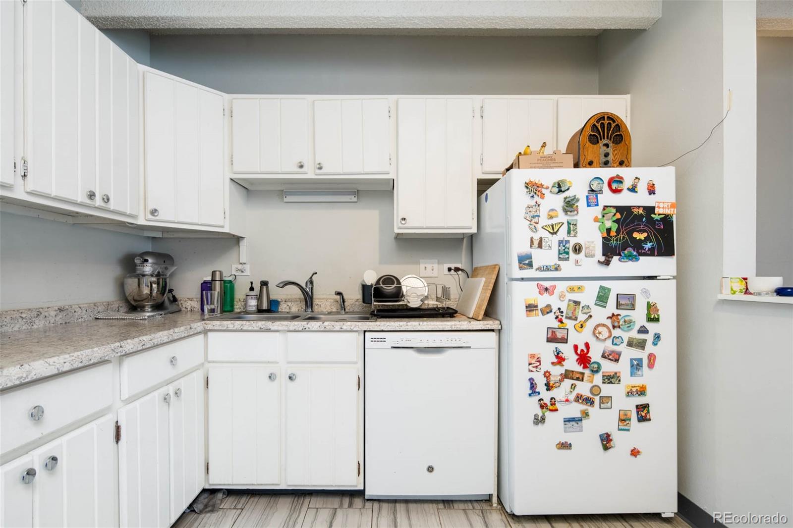 555 10th Avenue #108, Denver, CO 80203, 2 Bedrooms Bedrooms, ,2 BathroomsBathrooms,Rental,For Rent,Dorchester Condominium,10th,REC8031702