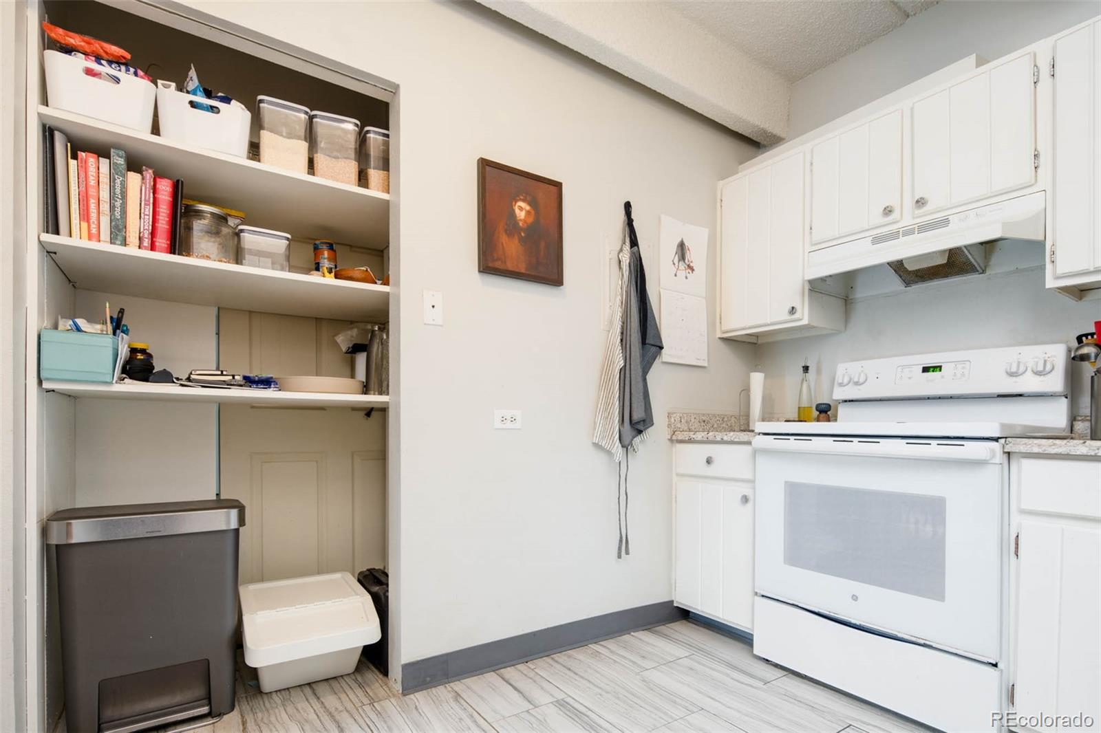 555 10th Avenue #108, Denver, CO 80203, 2 Bedrooms Bedrooms, ,2 BathroomsBathrooms,Rental,For Rent,Dorchester Condominium,10th,REC8031702