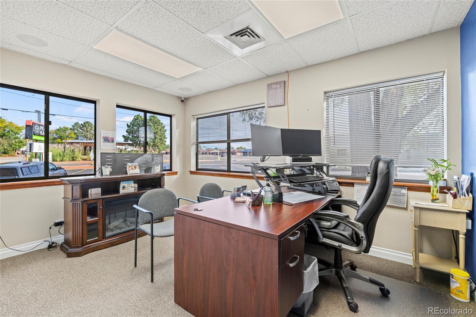 7586 W Jewell Avenue #200, Lakewood, CO 80232, ,Commercial,For Sale,Green Gables Condos,Jewell,REC6539851
