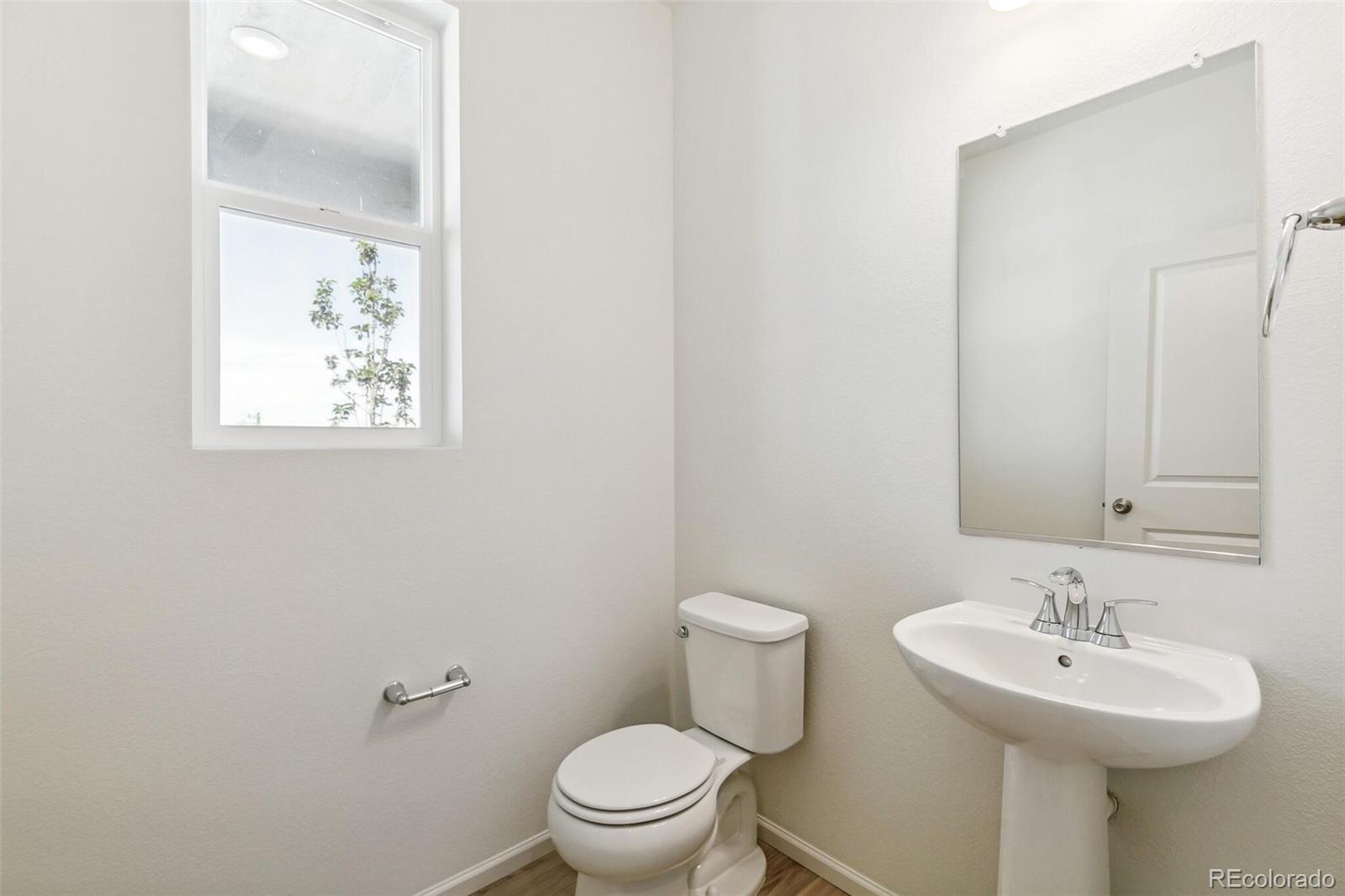 9290 Bahama Court, Commerce City, CO 80022, 3 Bedrooms Bedrooms, ,3 BathroomsBathrooms,Residential,For Sale,Bahama,REC2655270