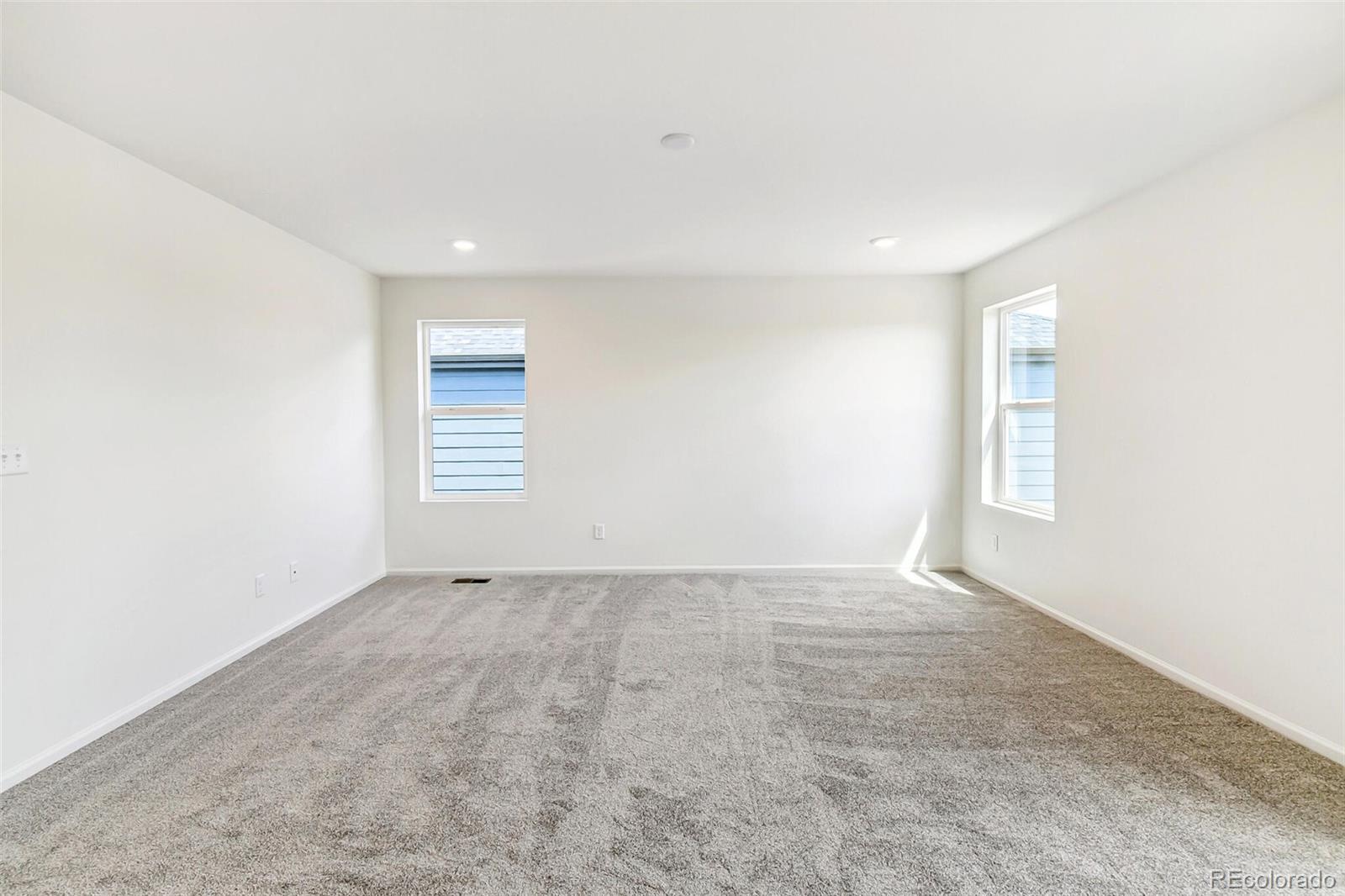 9290 Bahama Court, Commerce City, CO 80022, 3 Bedrooms Bedrooms, ,3 BathroomsBathrooms,Residential,For Sale,Bahama,REC2655270