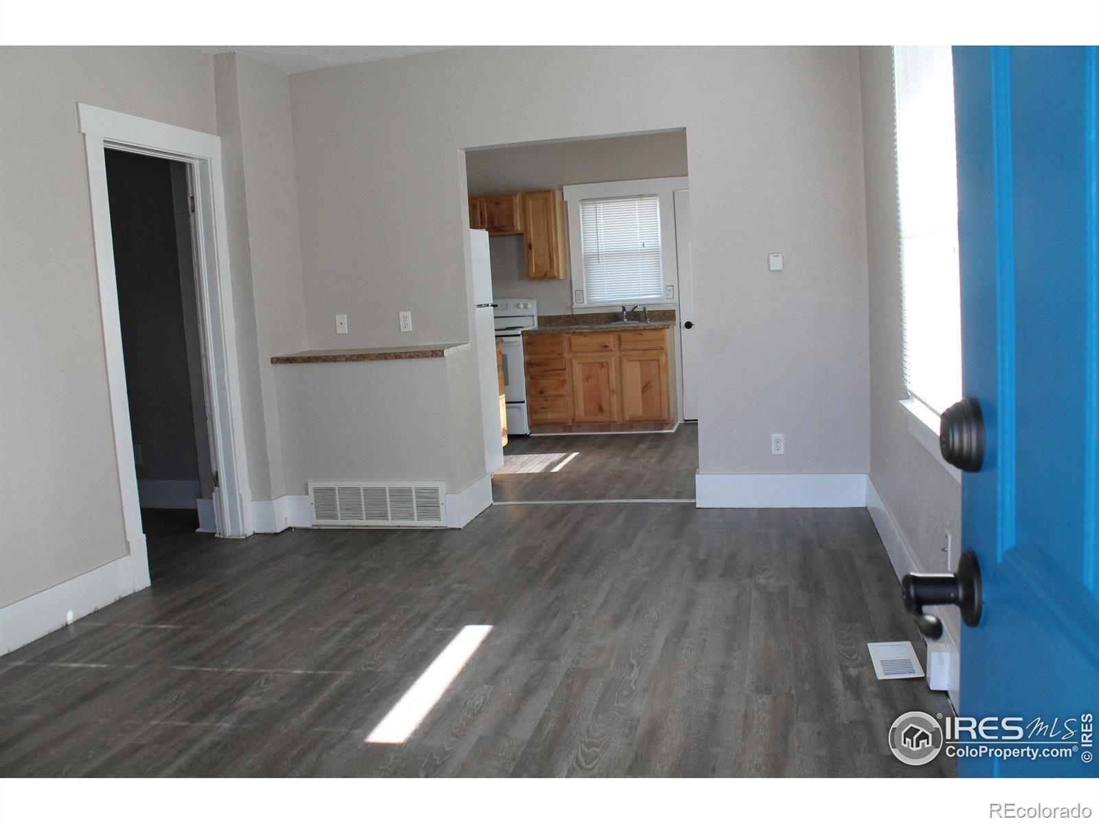 101-105 Factory Street, Sterling, CO 80751, ,Income,For Sale,Factory,RECIR1019697