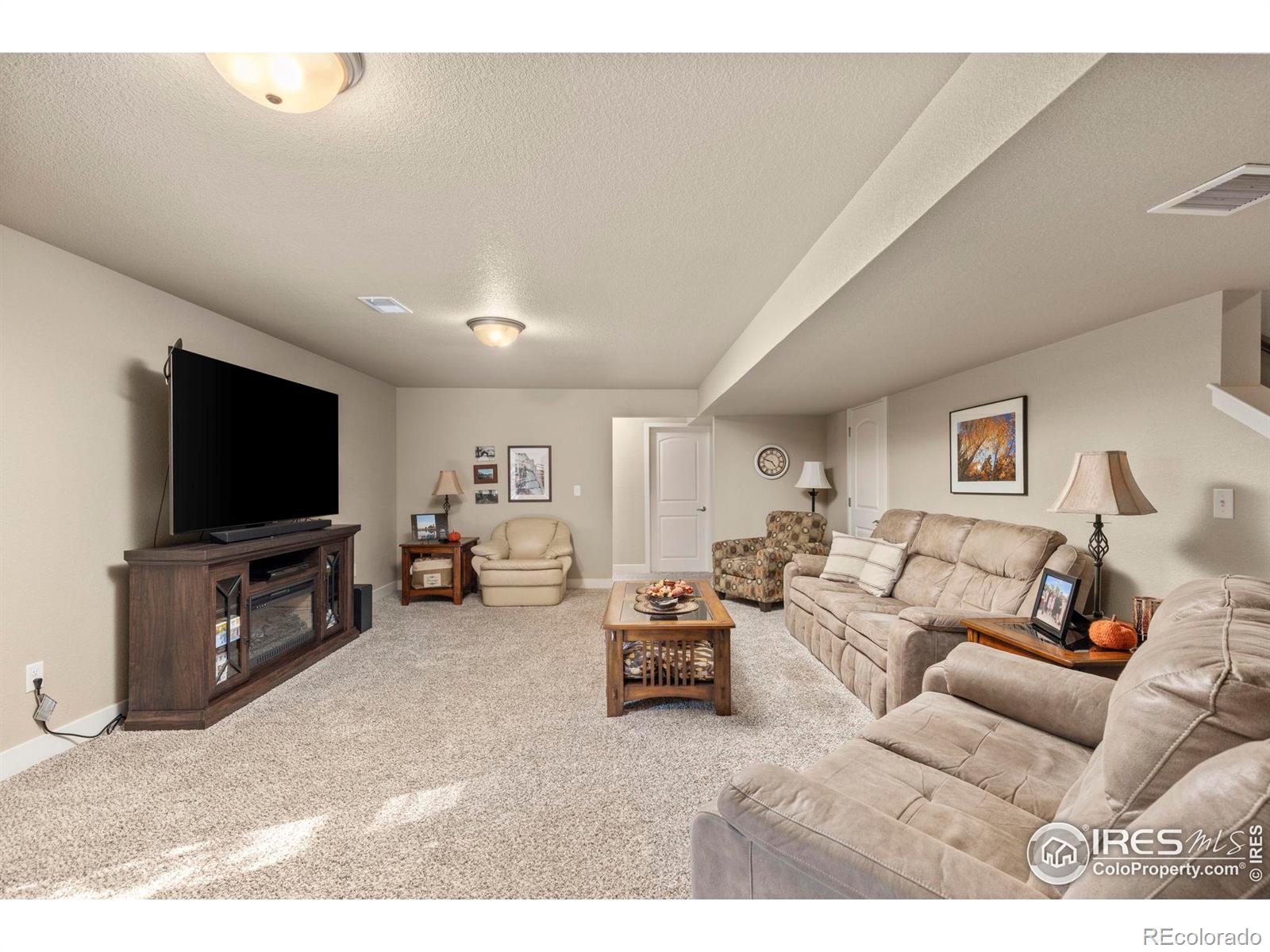 665 White Tail Avenue, Greeley, CO 80634, 4 Bedrooms Bedrooms, ,3 BathroomsBathrooms,Residential,For Sale,White Tail,RECIR1019707