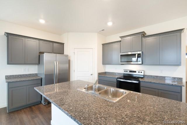 4678 Windmill Drive, Brighton, CO 80601, 3 Bedrooms Bedrooms, ,2 BathroomsBathrooms,Residential,For Sale,Windmill,REC2333402
